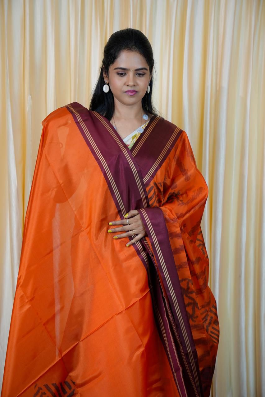 Soft silk sarees with Poachampally design🥰😎📚