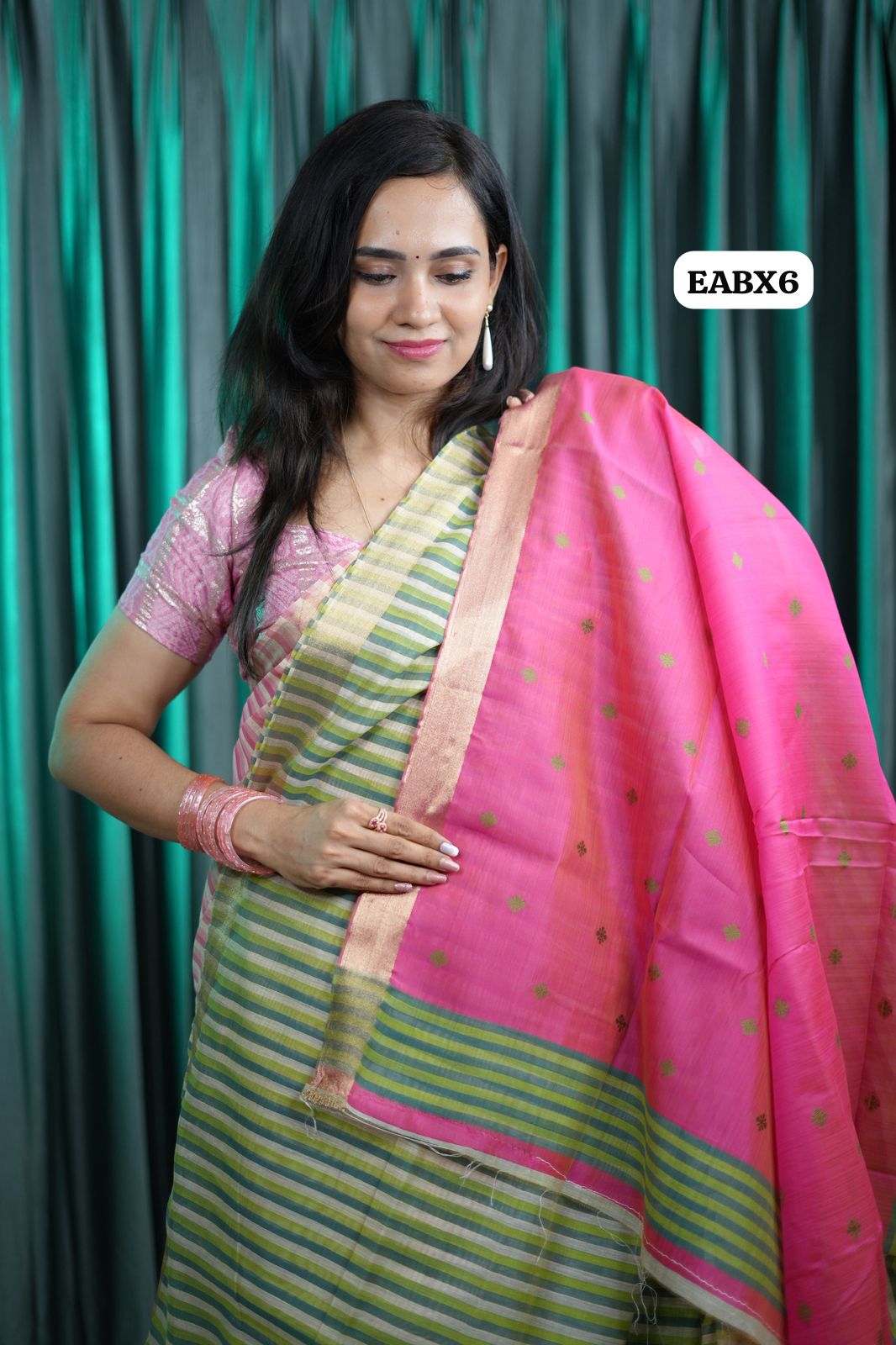 Premium quality linen cotton sareeš„³