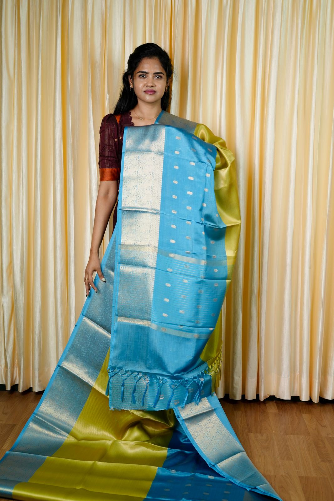 Tissue silk sarees🥰😎🥳
