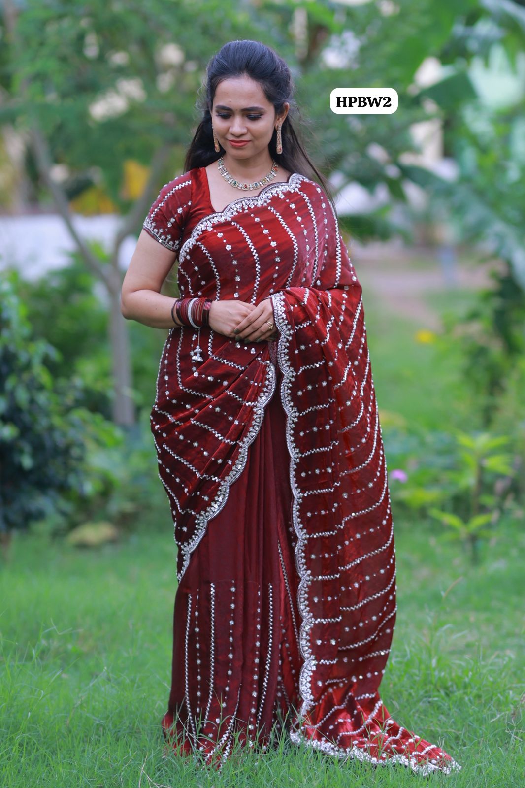Heavy premium space silk sarees with katdana beads work..🥳