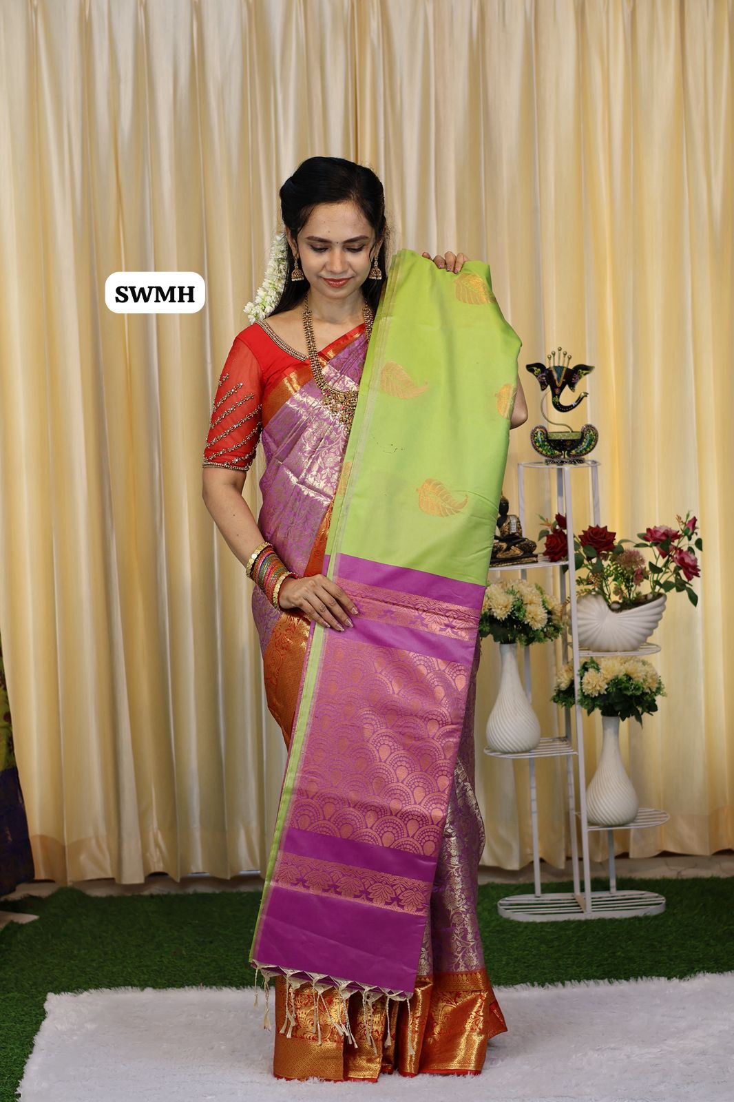 Borderless semi soft silk saree ๐