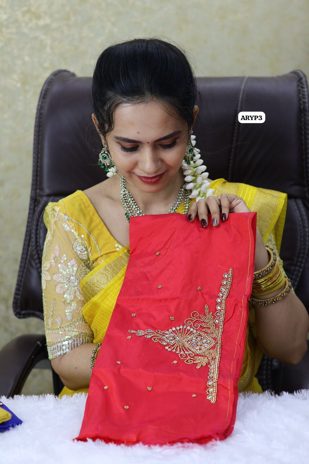 Aari blouse 🏃♀️