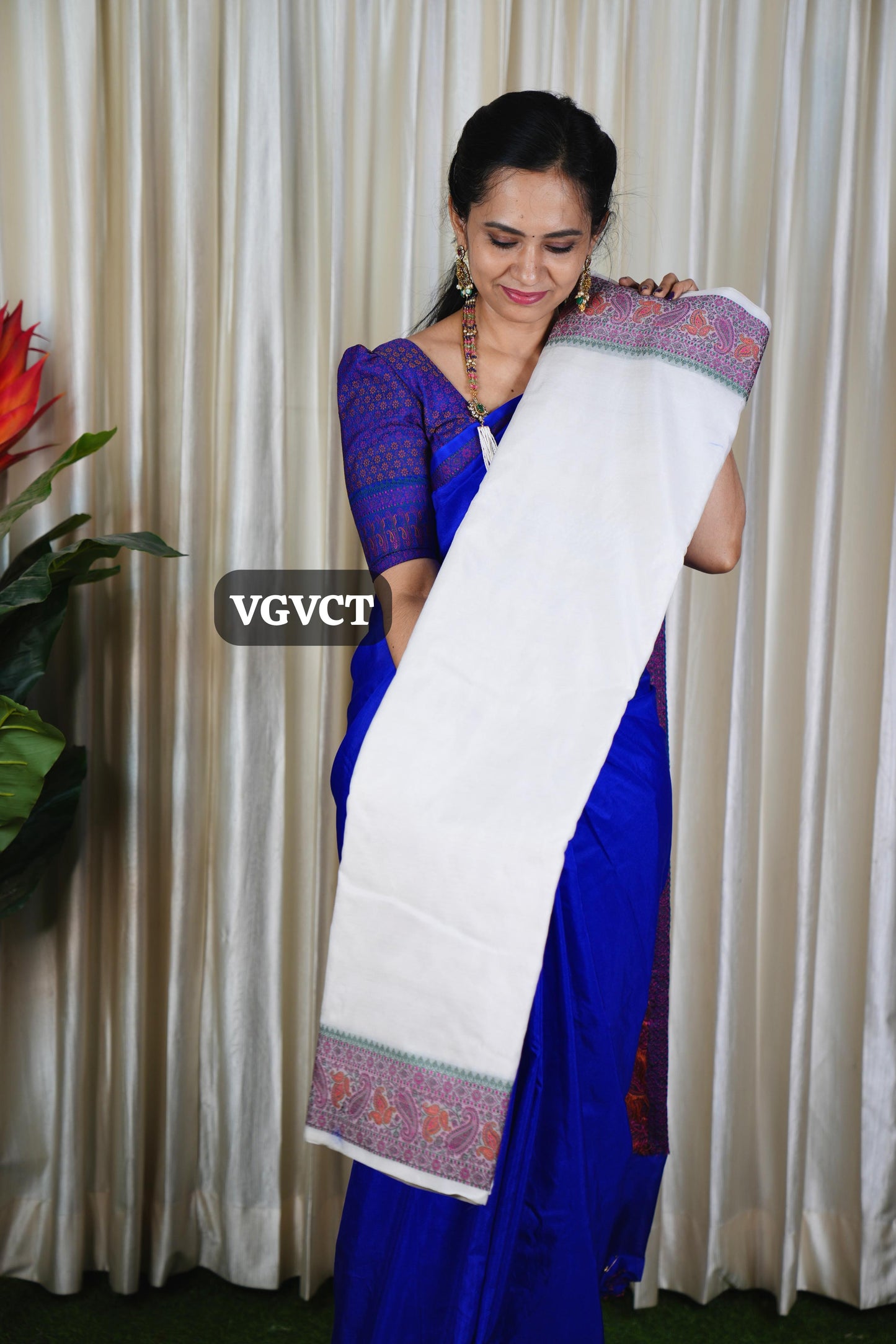 warm silk with embroidery border🥰🥳