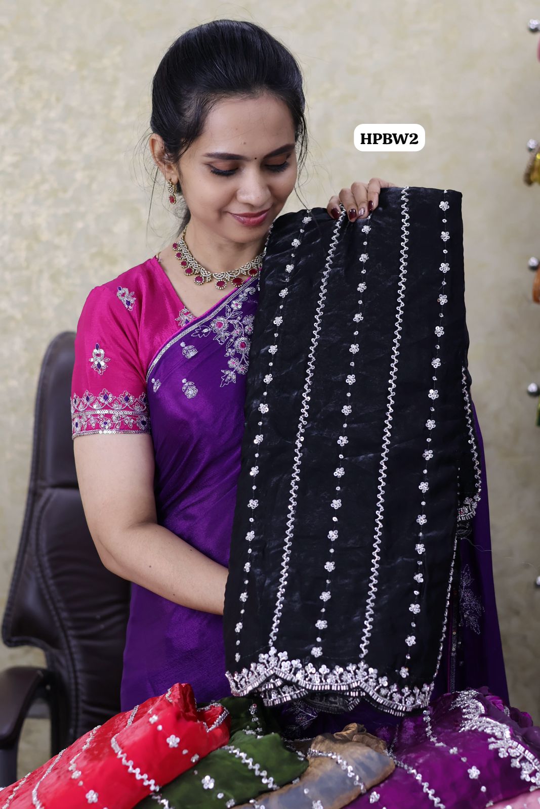 Heavy premium space silk saree with katdana beads work😍🥳
