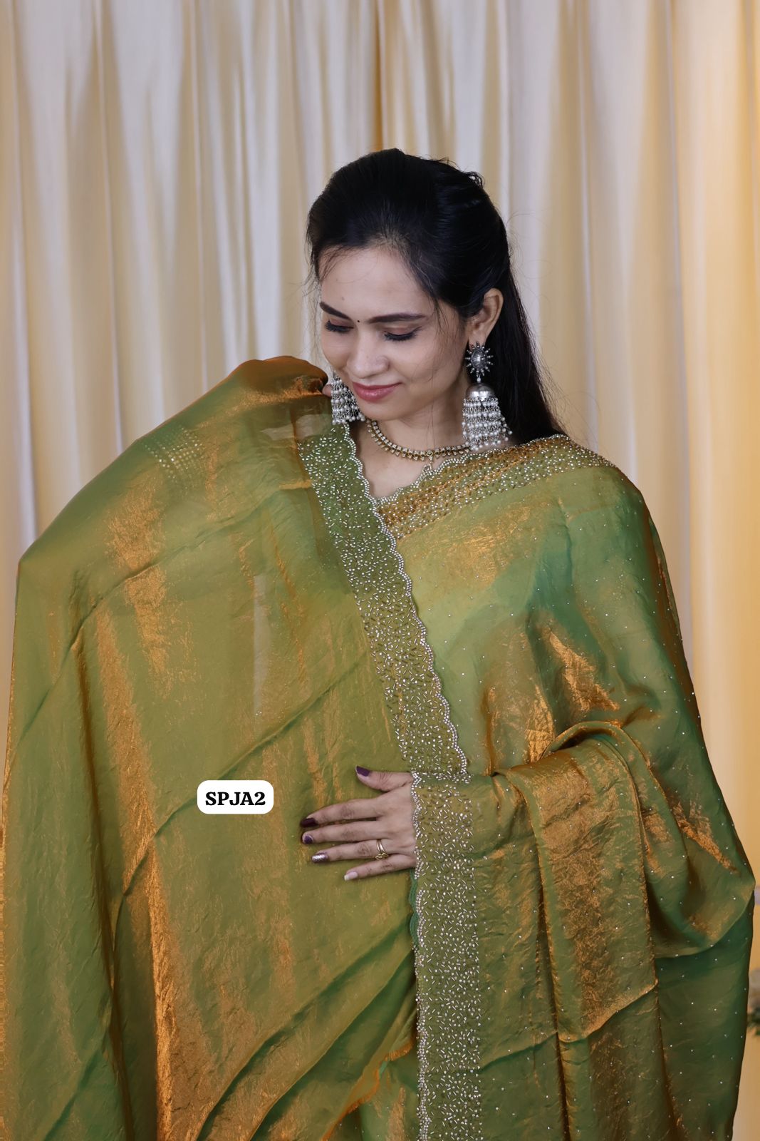 Premium space silk saree with real jarkhan diamond work😍🥳
