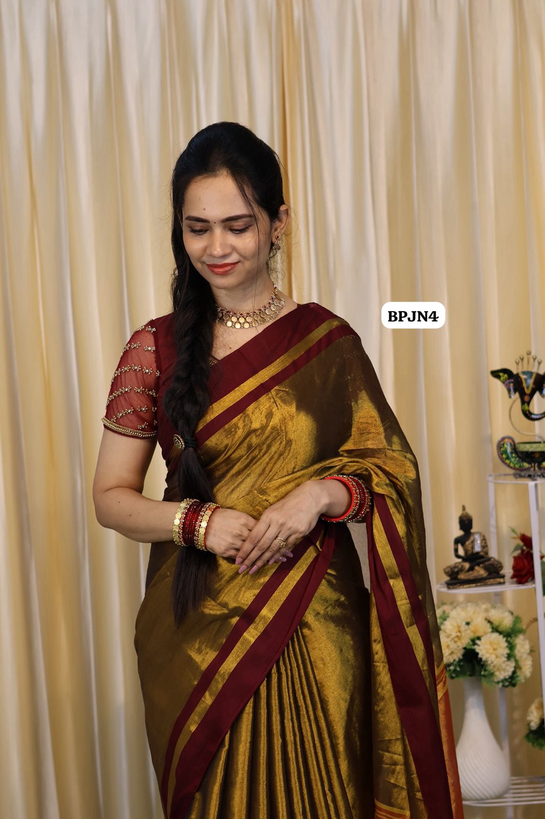 Premium soft khadhi tissue saree with running blouse🥳