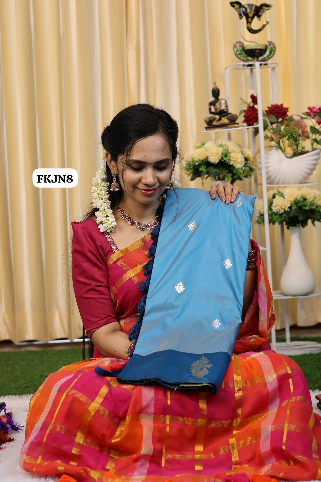 Kanchi Semi sift silk saree with zari weaving pallu and contrast blouse🥳