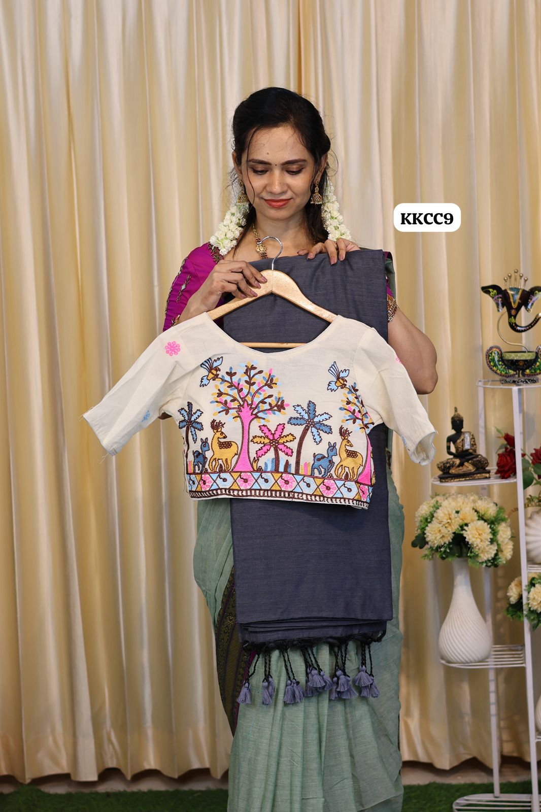 Kadhi cotton saree with readymade blouse😍🥳