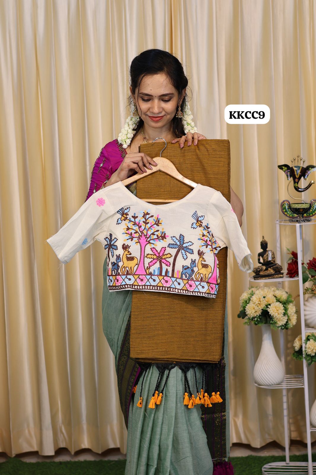 Kadhi cotton saree with readymade blouse😍🥳