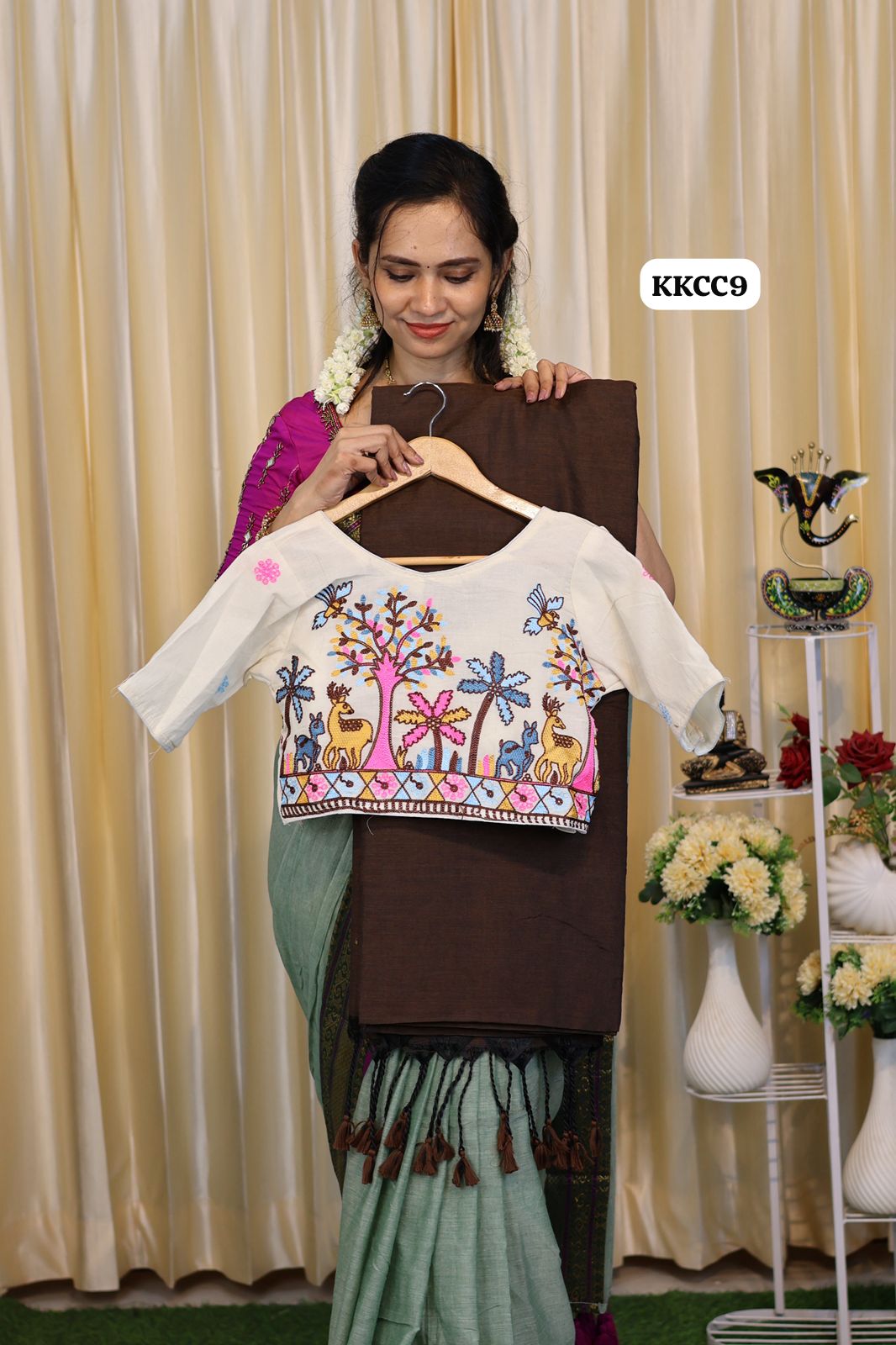 Kadhi cotton saree with readymade blouse😍🥳