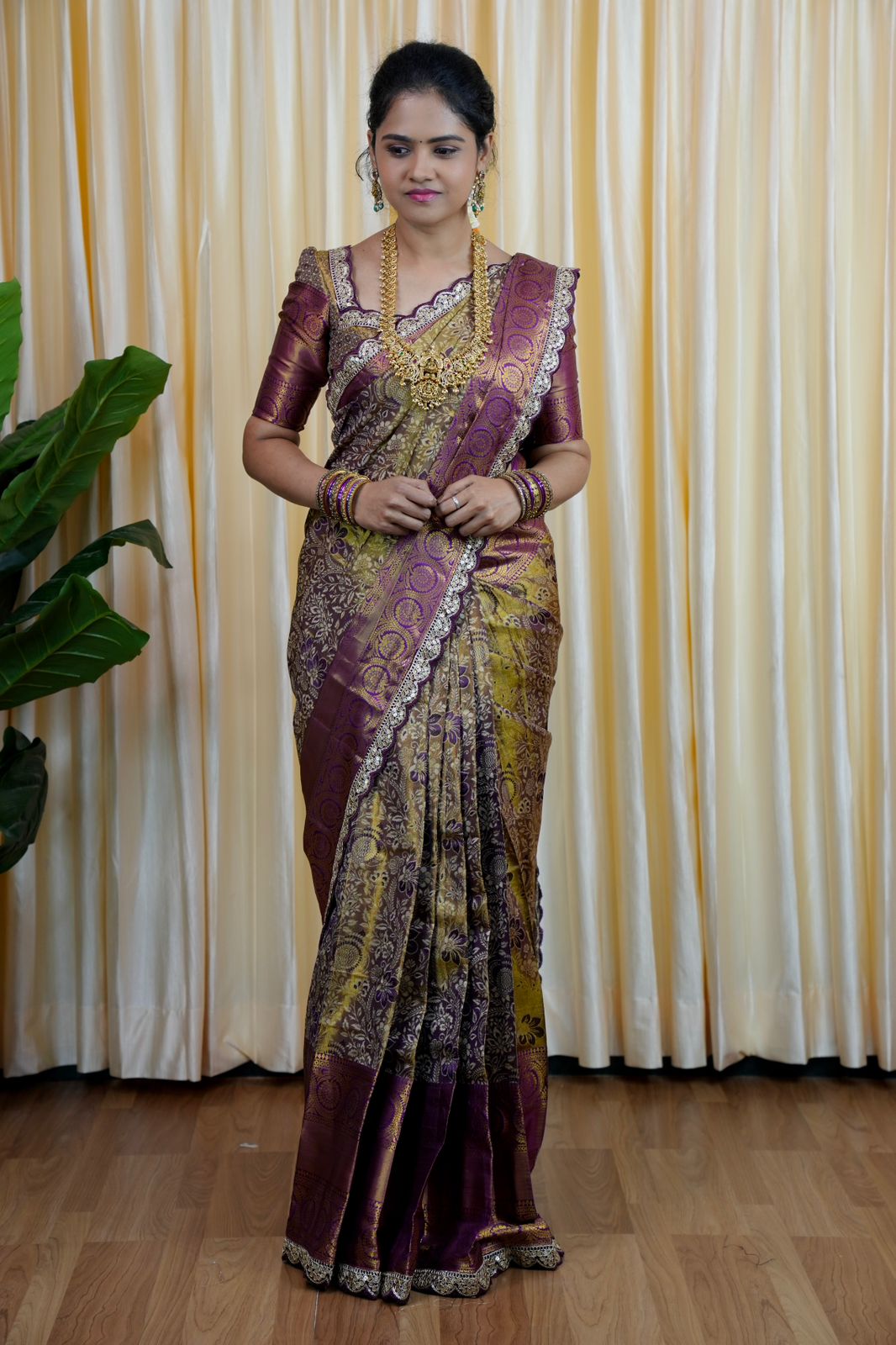 Premium bridal Kanchipuram semi silk sarees with lace work 🥰😎