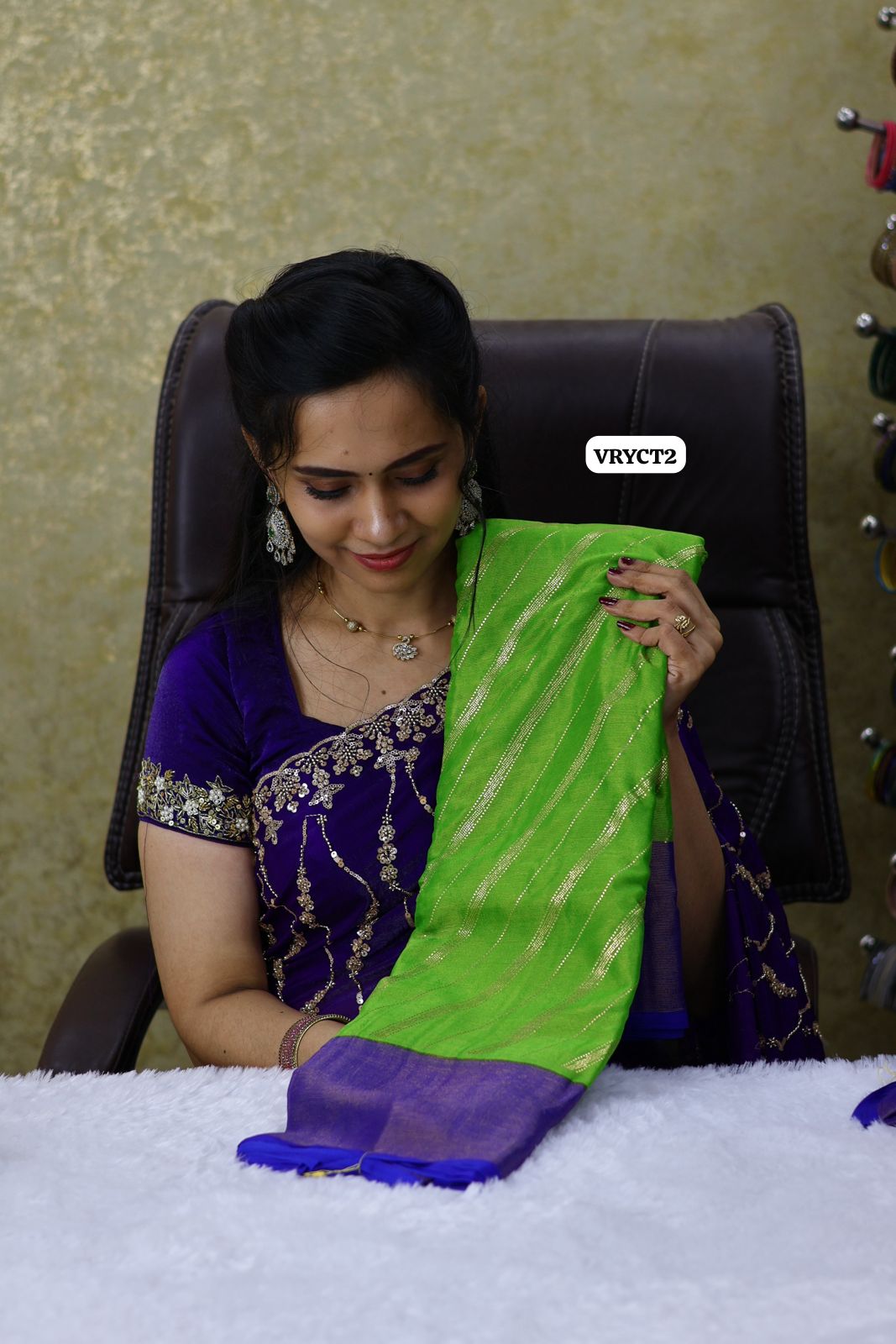 Mashmellow georgette with zari border🏃♀️.