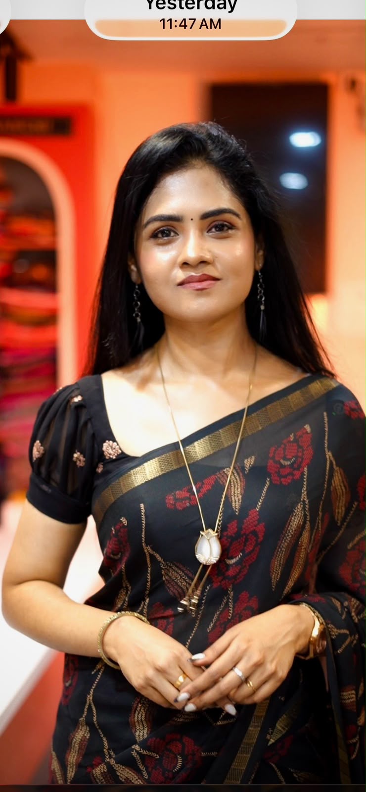 Geogratte saree🥰😎📚
