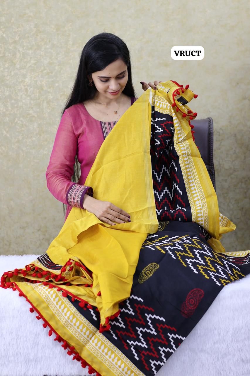 Crystal cotton with pom pom lace saree Ⓜ️