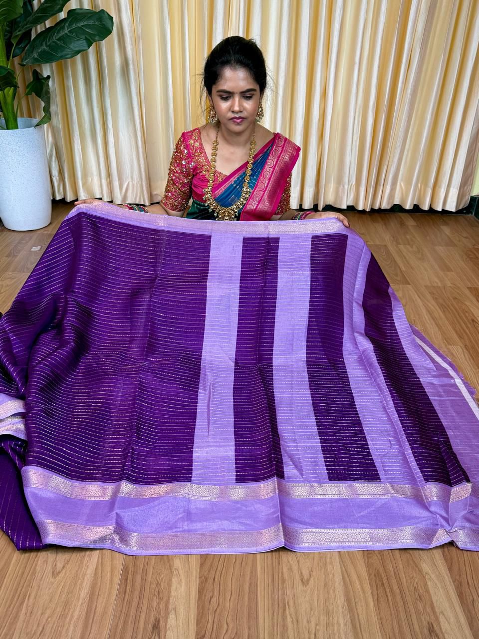 Dola Silk sarees🥰😎📚