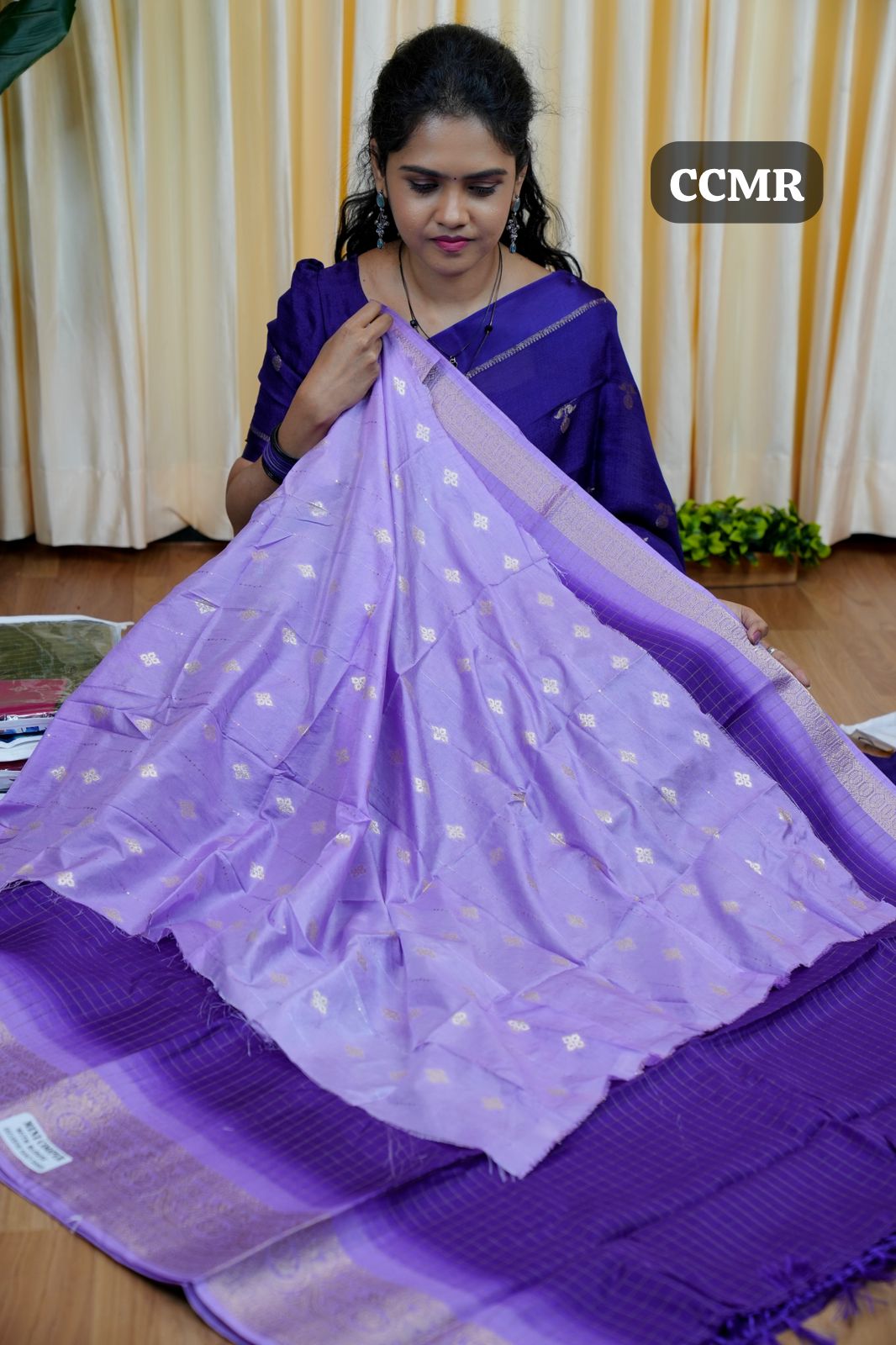 Dola silk sarees🎁