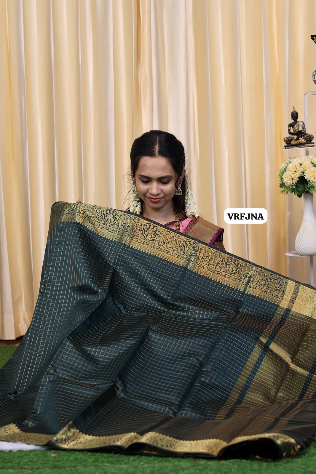 Katan semi silk saree with zari checks at affordable prices🎁