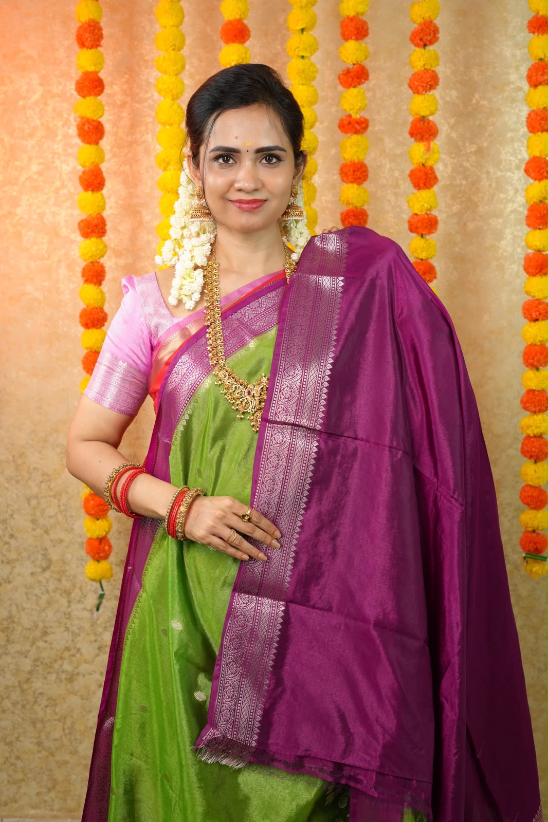 Premium warm silk sarees😍🥳
