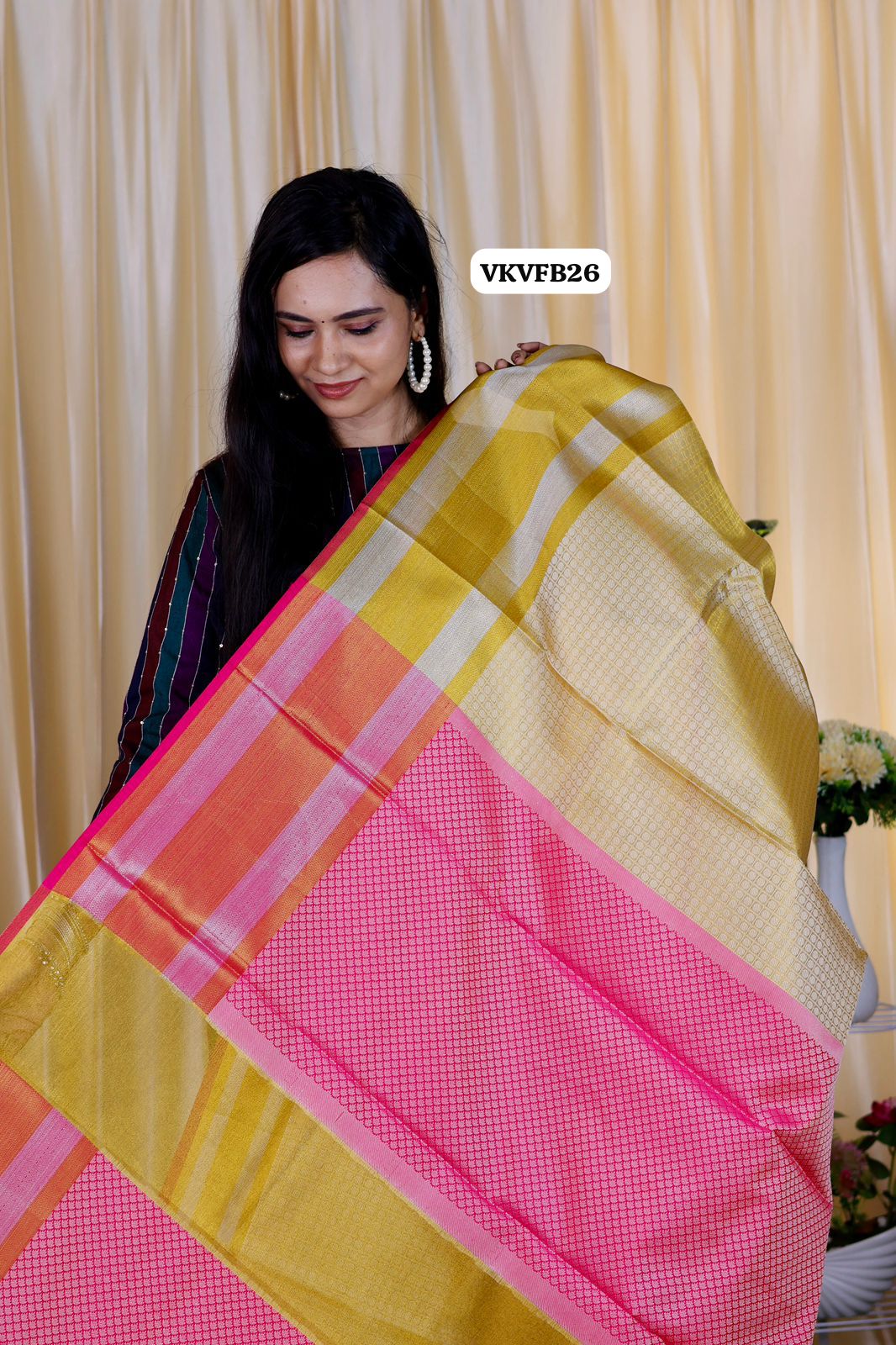 Kajal Aggarwal inspired katan semi soft silk sareeš