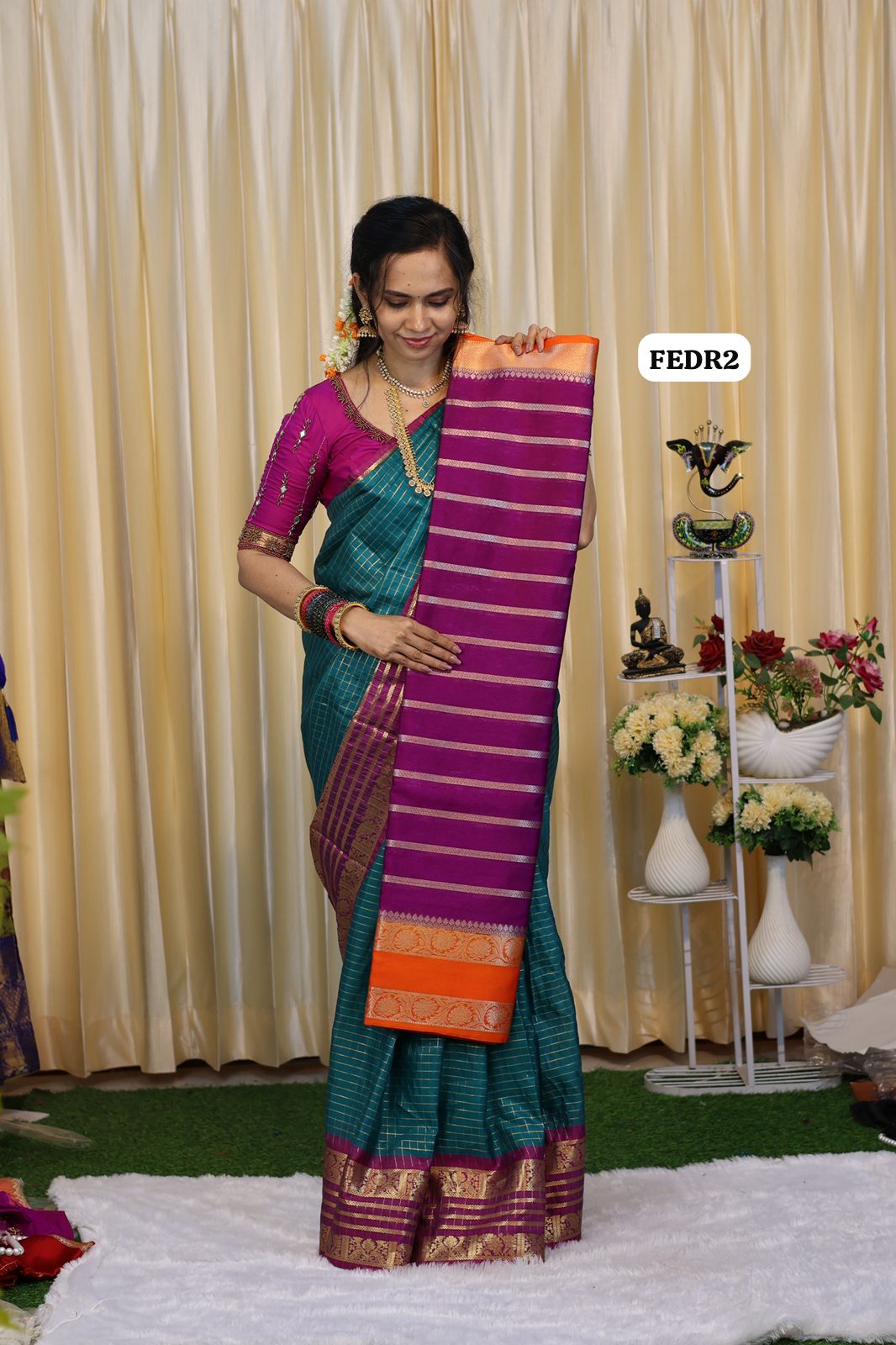 Premium quality warm silk saree š„³