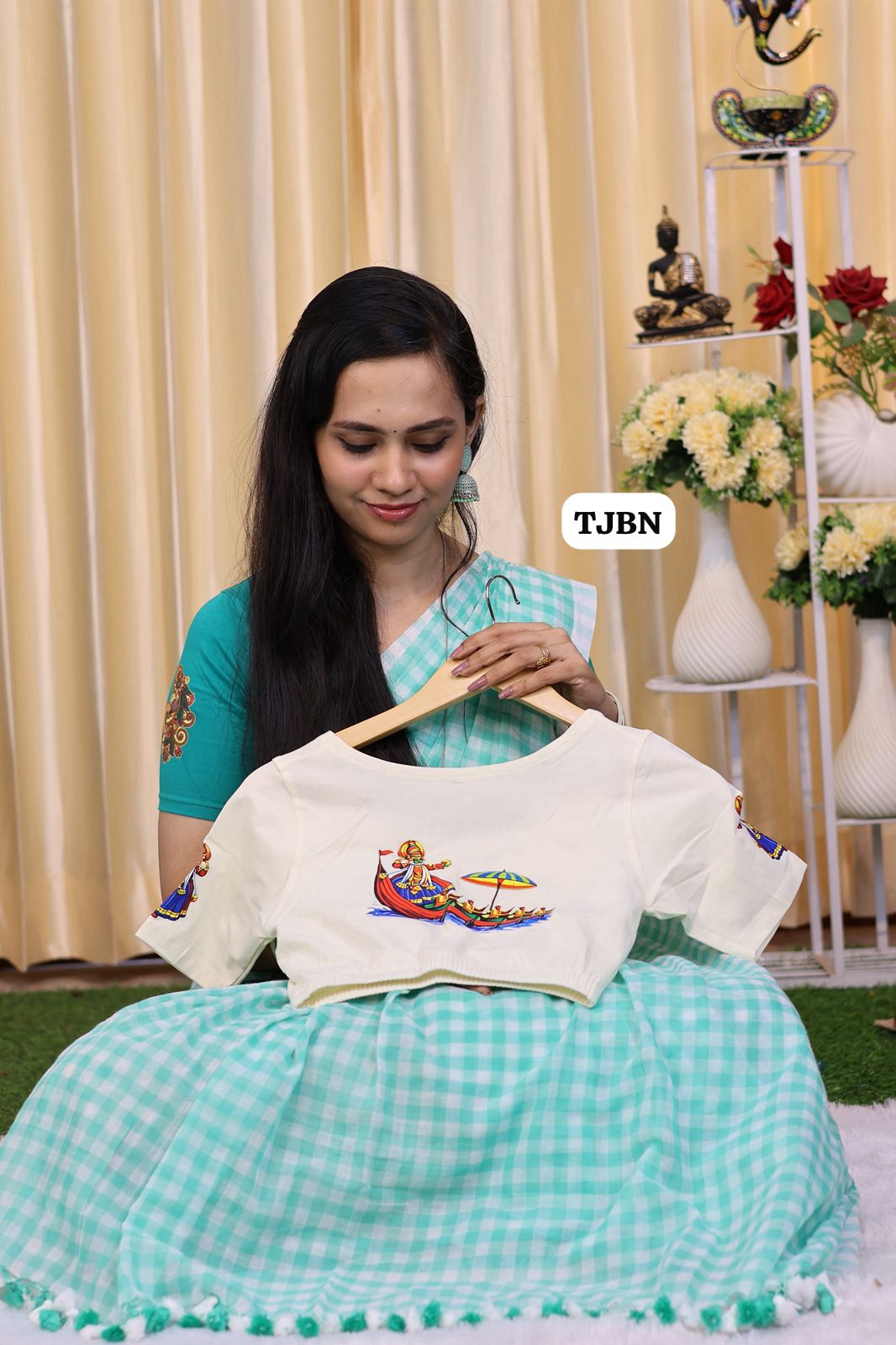 Premium quality readymade elastic blouse with printed design πβ°