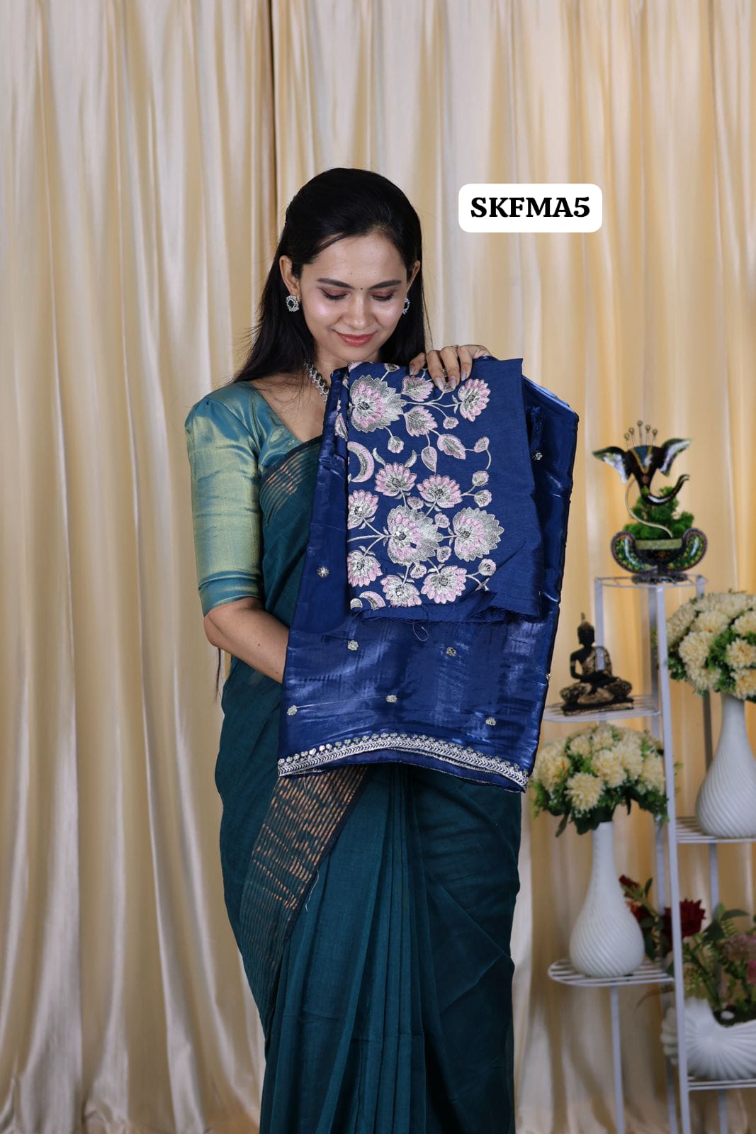 Offer 🤩 Jimmy choo Saree with embroidery blouse 😍