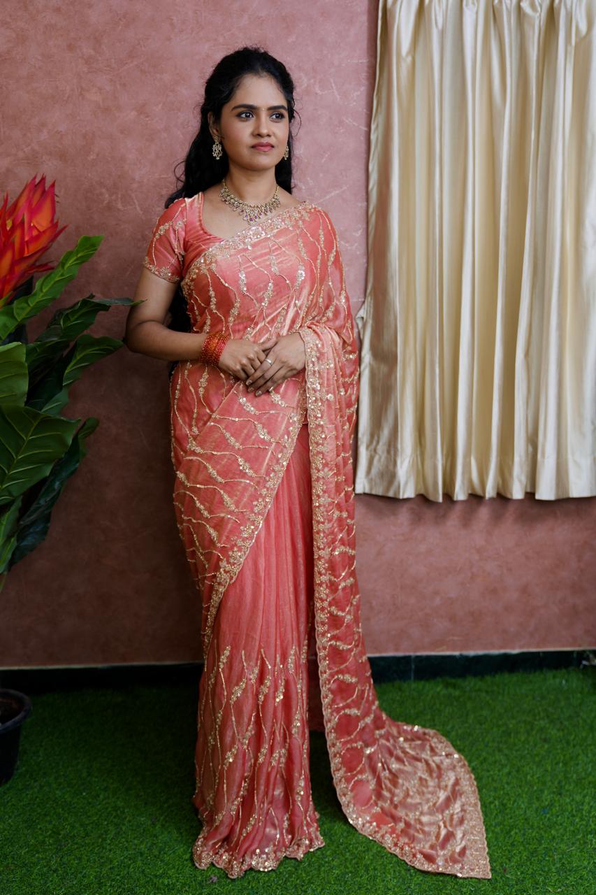 Premium Space silk with Golden heavy Katdhana work🥰⏰Prebook 6-8 days