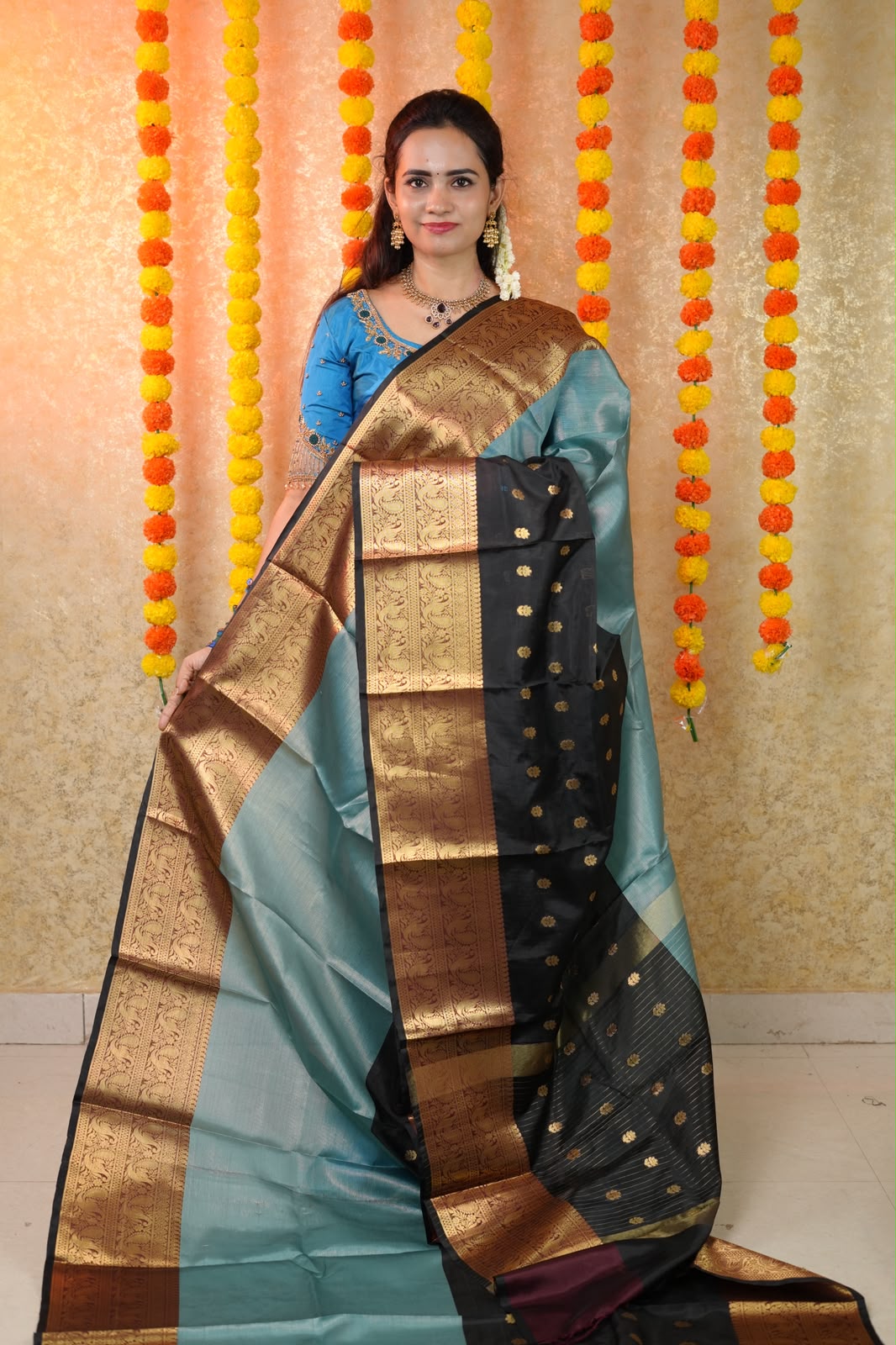 Soft tissue silk sarees😍🥳