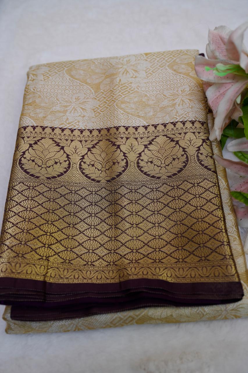 Offer saree 🥰😎