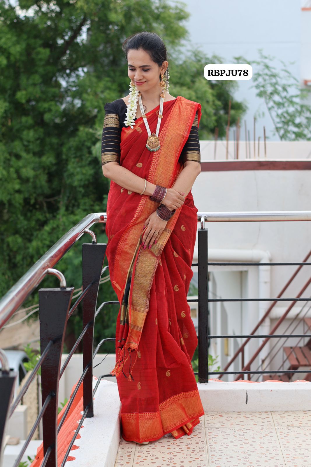 Semi silk cotton saree😍 🥳