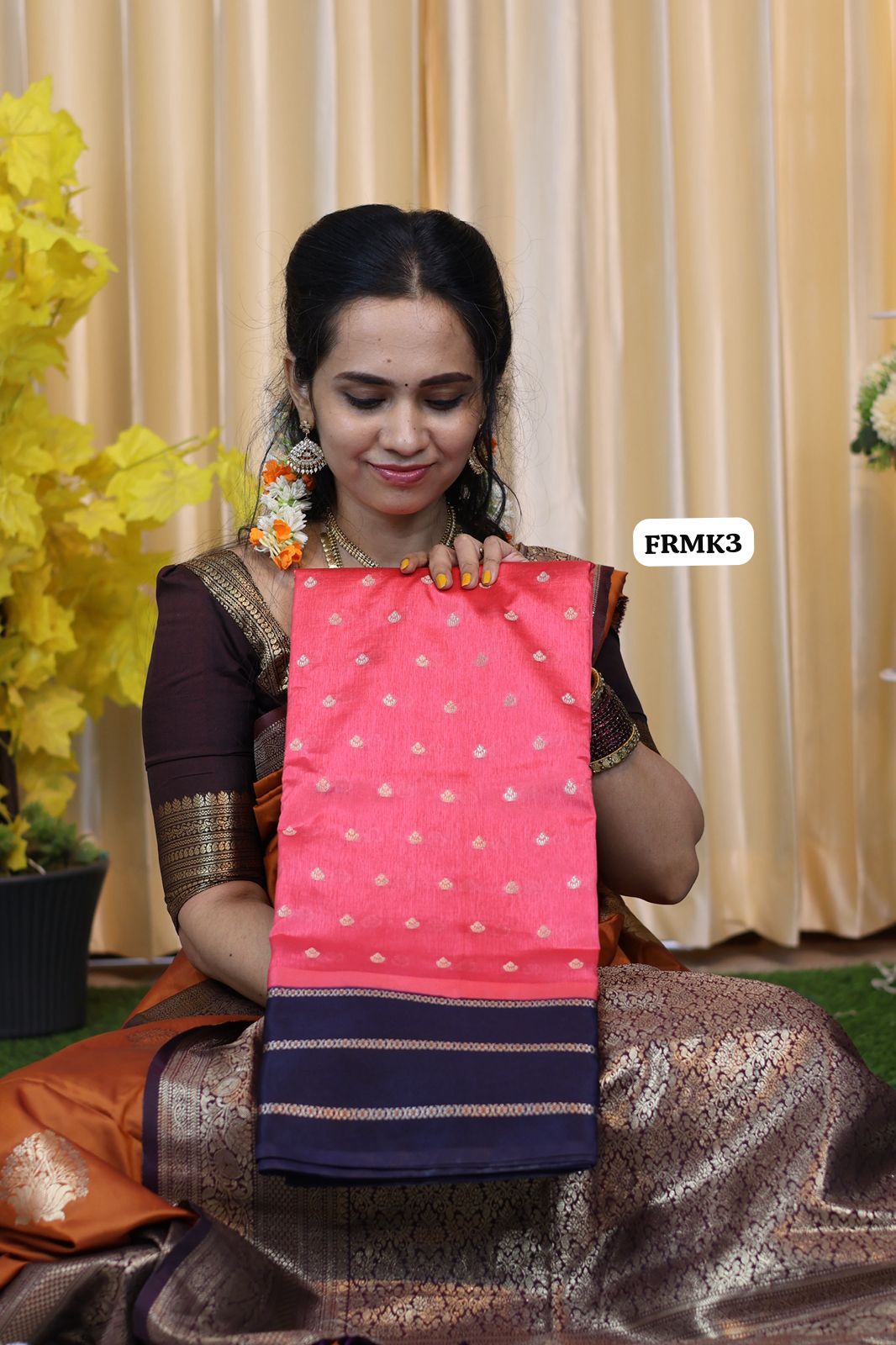 Premium quality warm silk saree 😍🥳