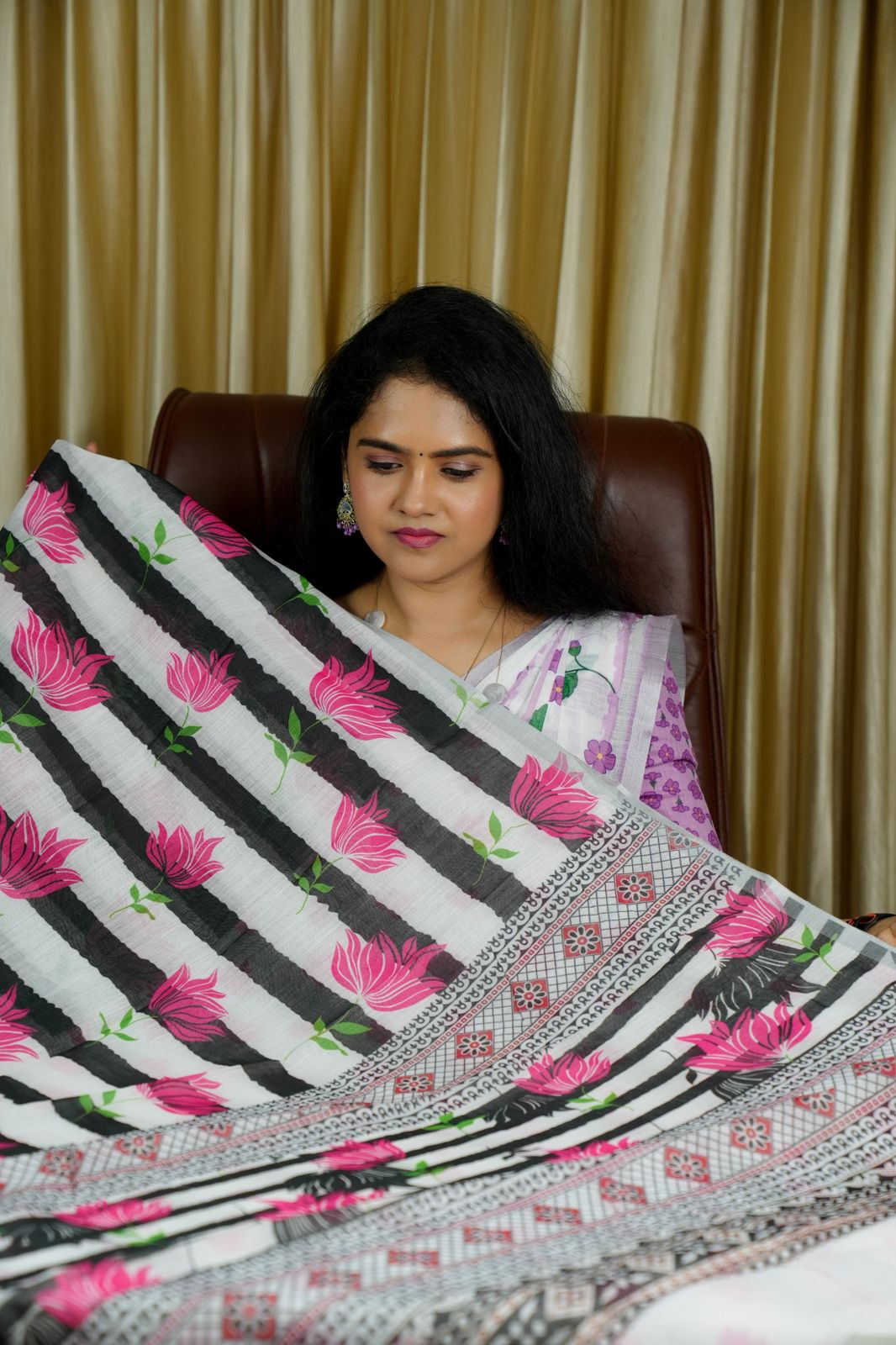 Linen cotton sarees with floral prints🥰🥳