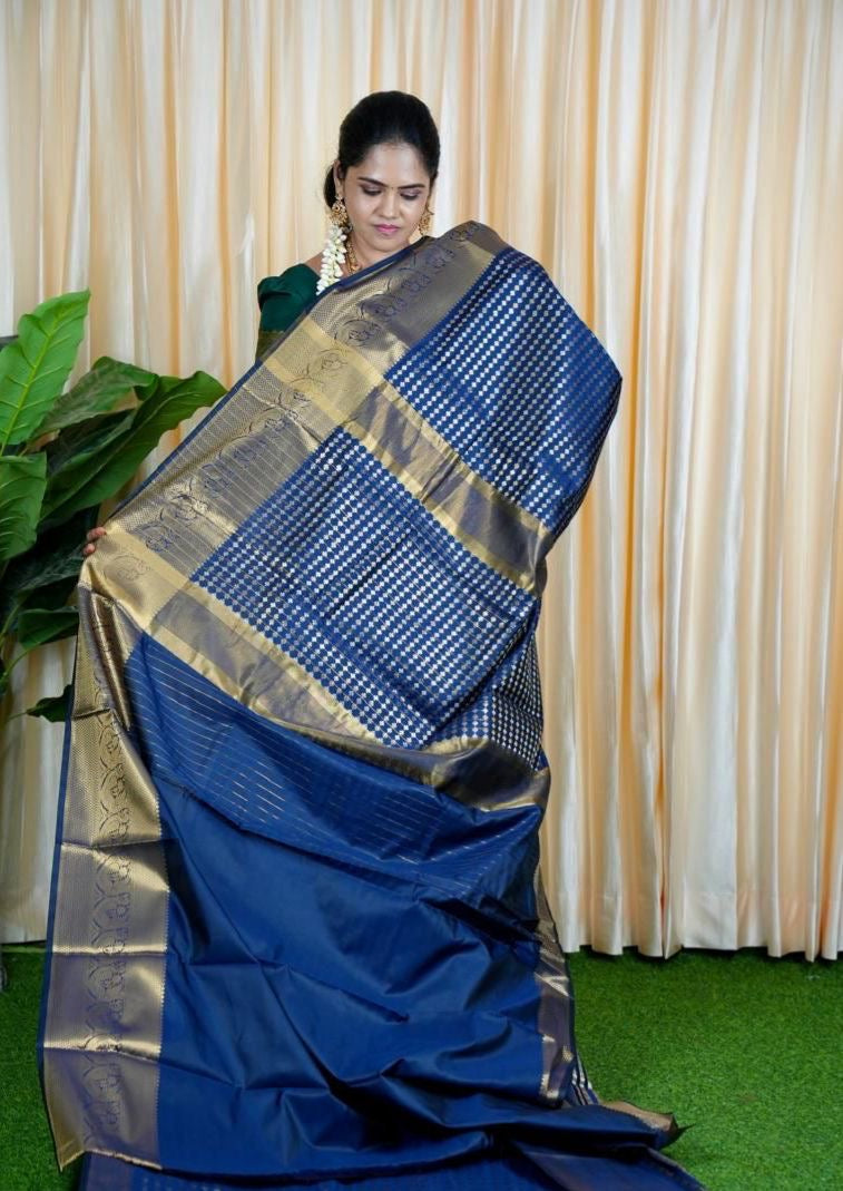 Sridevi inspired saree ( no animal figure)š„³ā