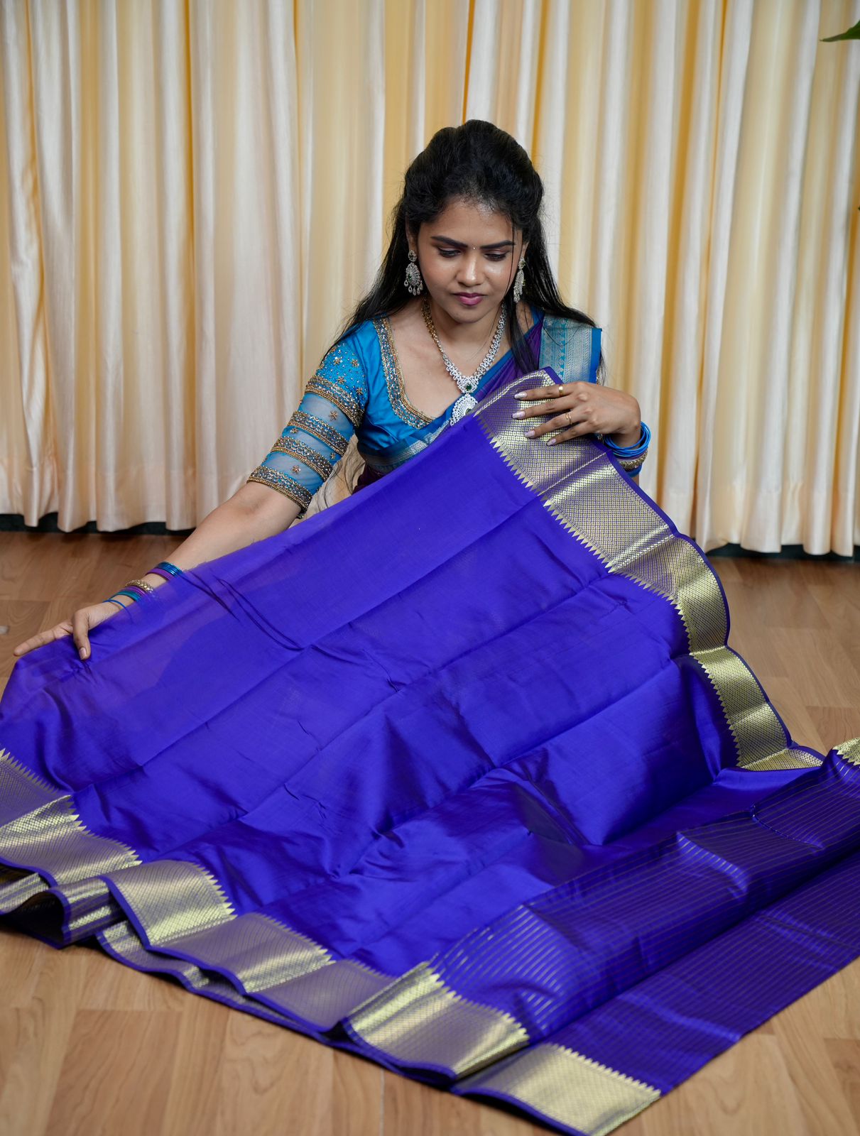 Semi silk saree with vairaoosi pattern🥰😎📚