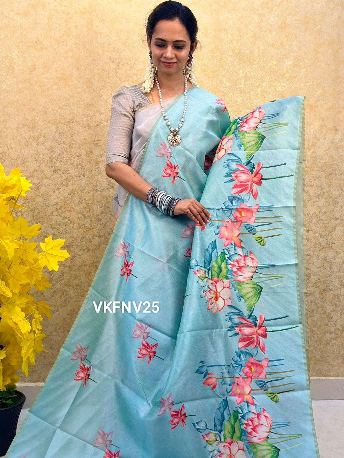Tussar semi silk saree with trending design sold❌