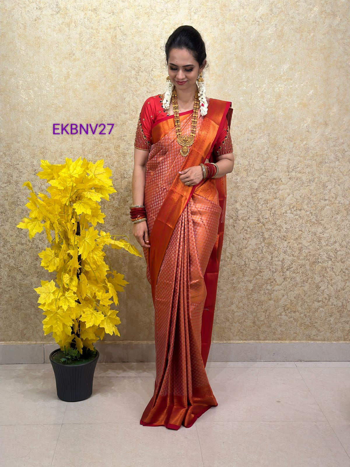 Kanchi bridal semi silk saree at just Rs.1450š„³