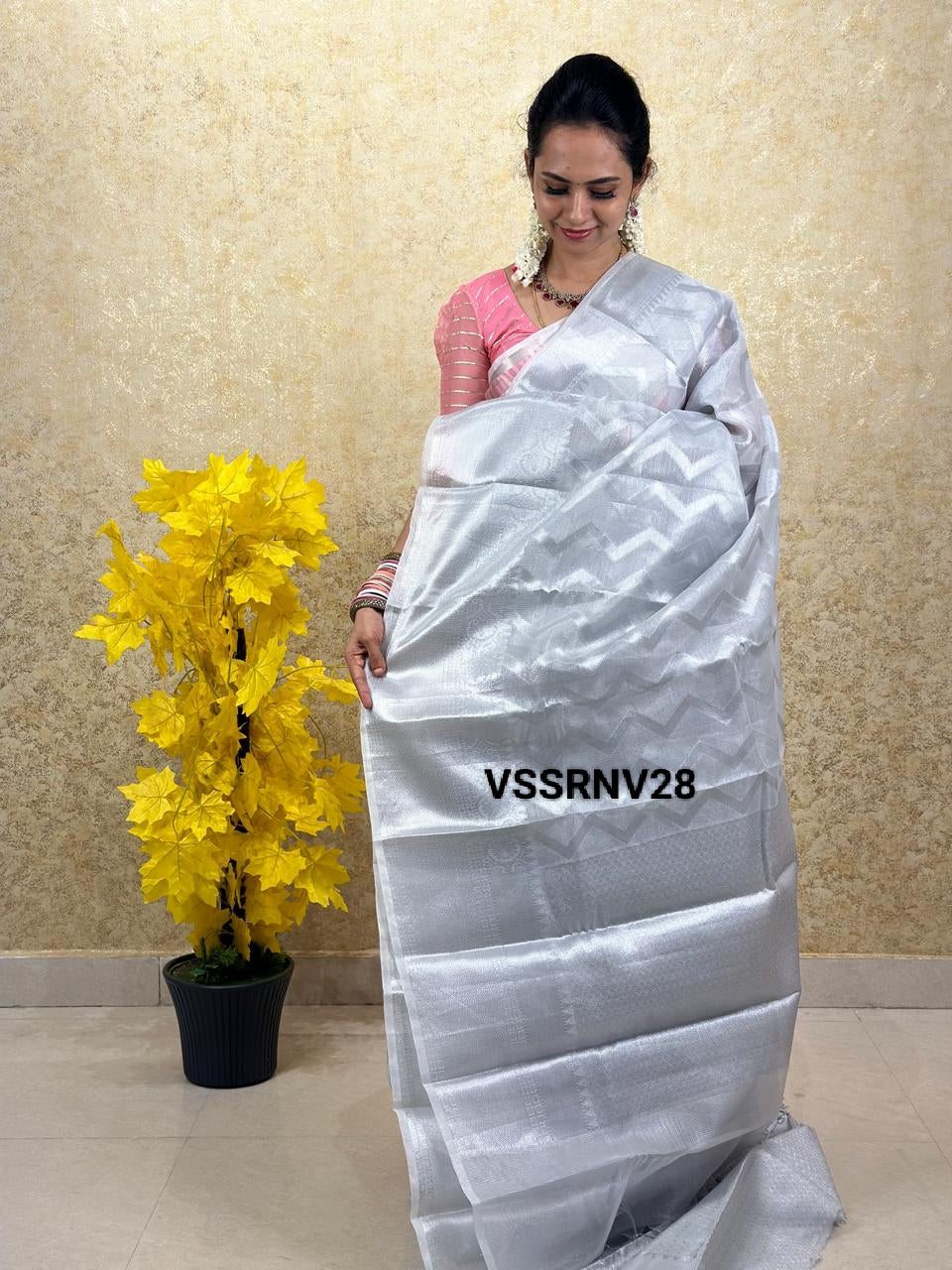 Tissue saree with zigzag zari weaving