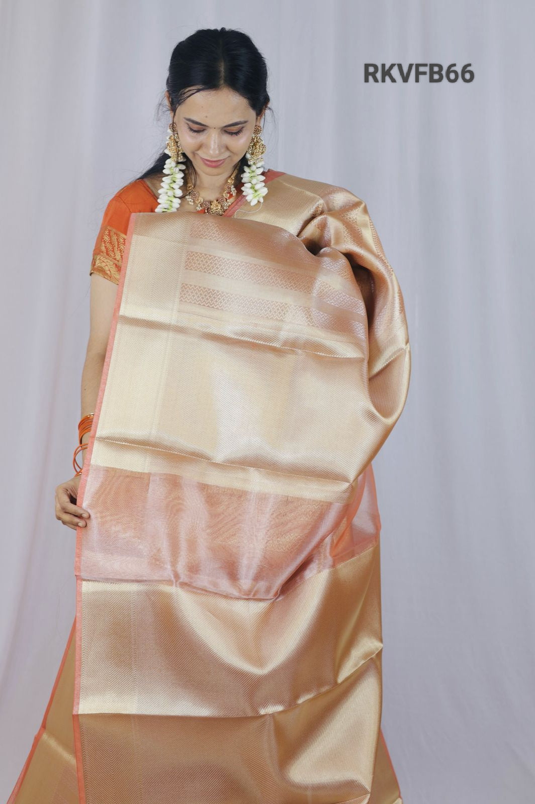 Offer 🤩Tissue Semi Silk Saree 😍