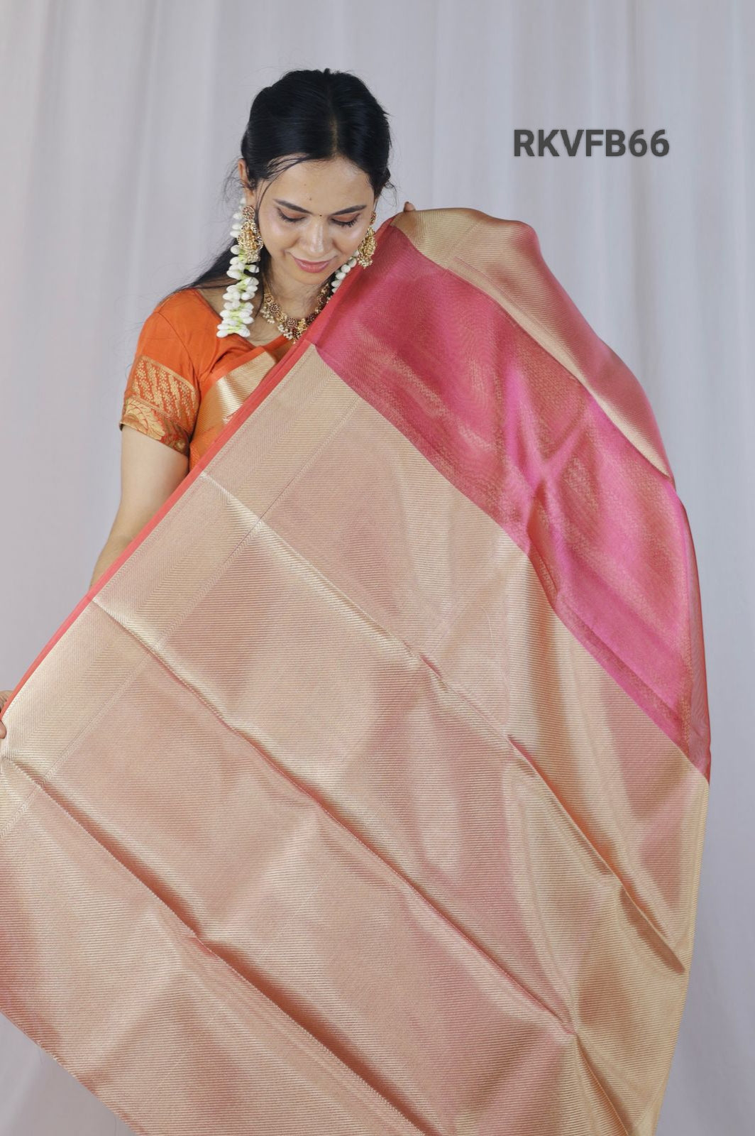 Offer 🤩Tissue Semi Silk Saree 😍