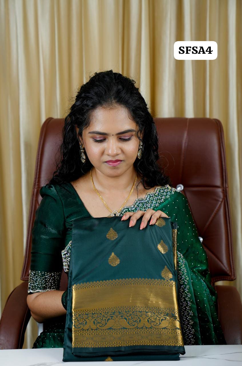 Soft silk saree Prebook🥳
