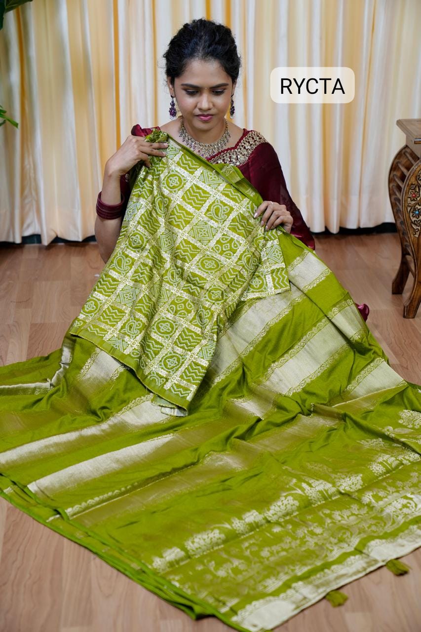 Viscose georgette sarees with bandini design blouse 🌈