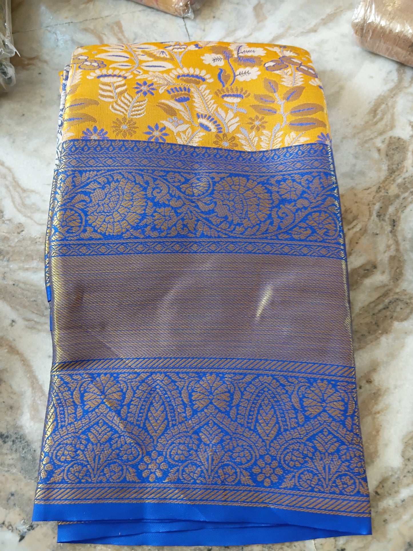 Kanchi semi silk 📷