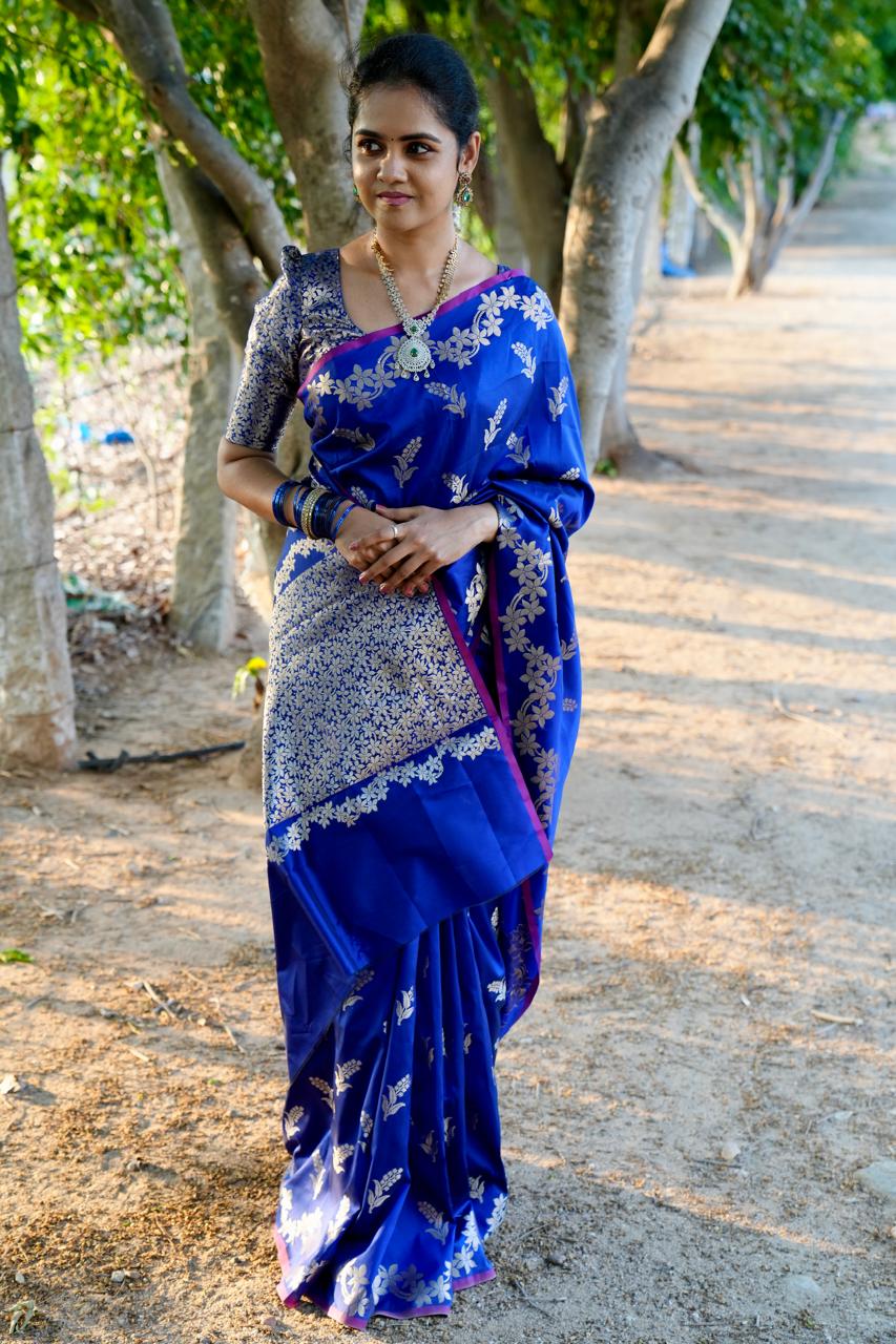 Premium Border Less Soft Silk Saree❌