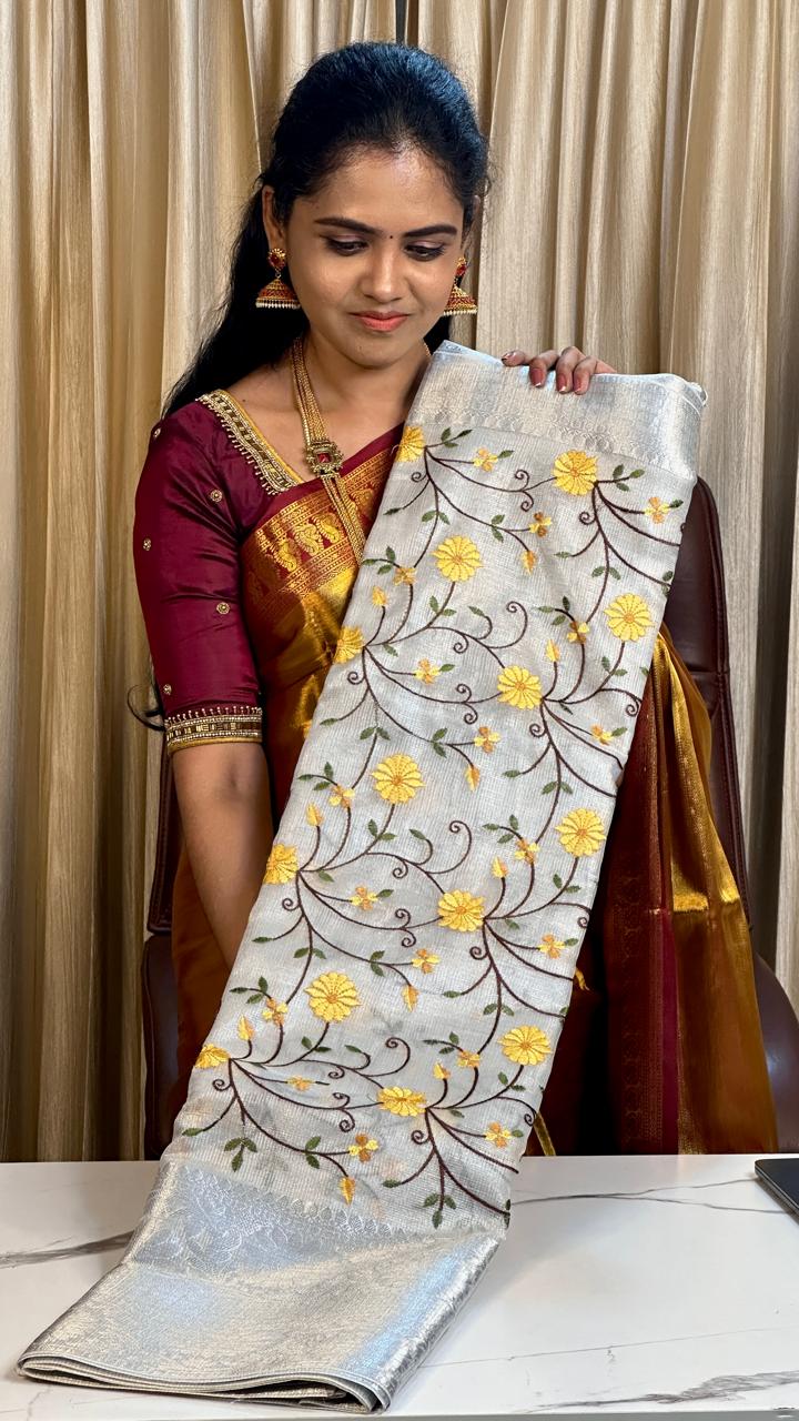 Embroidery tissue saree👇