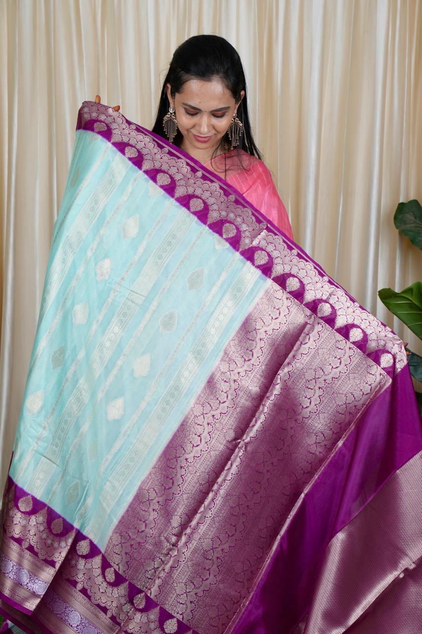 Warm Silk Sareeš„³