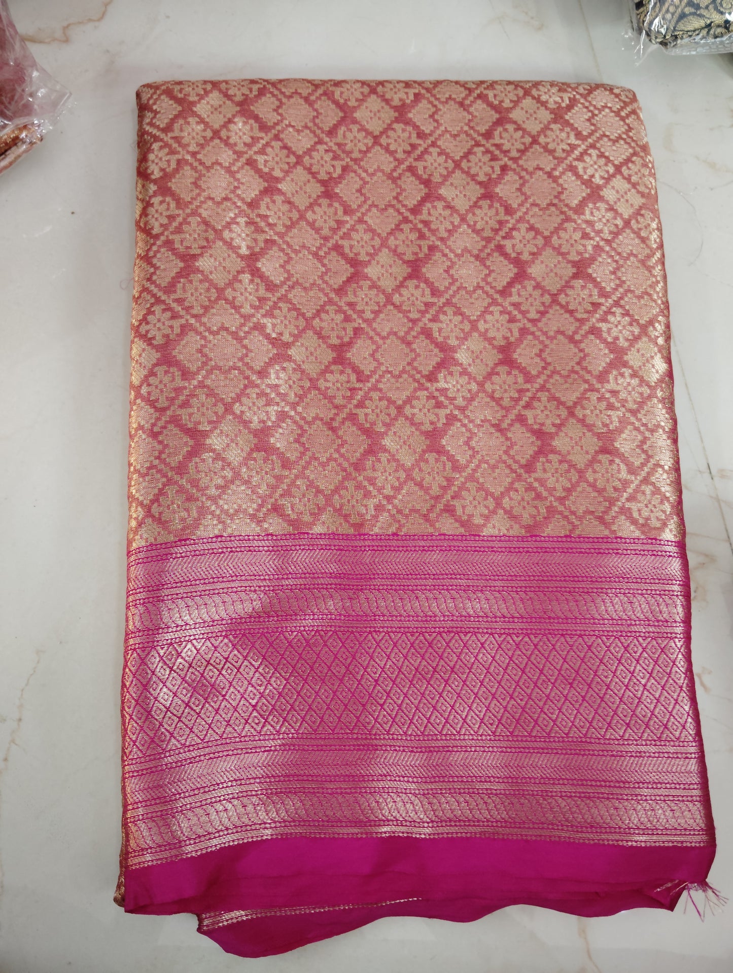 Soft Tissue Silk 📷 Rani Pink