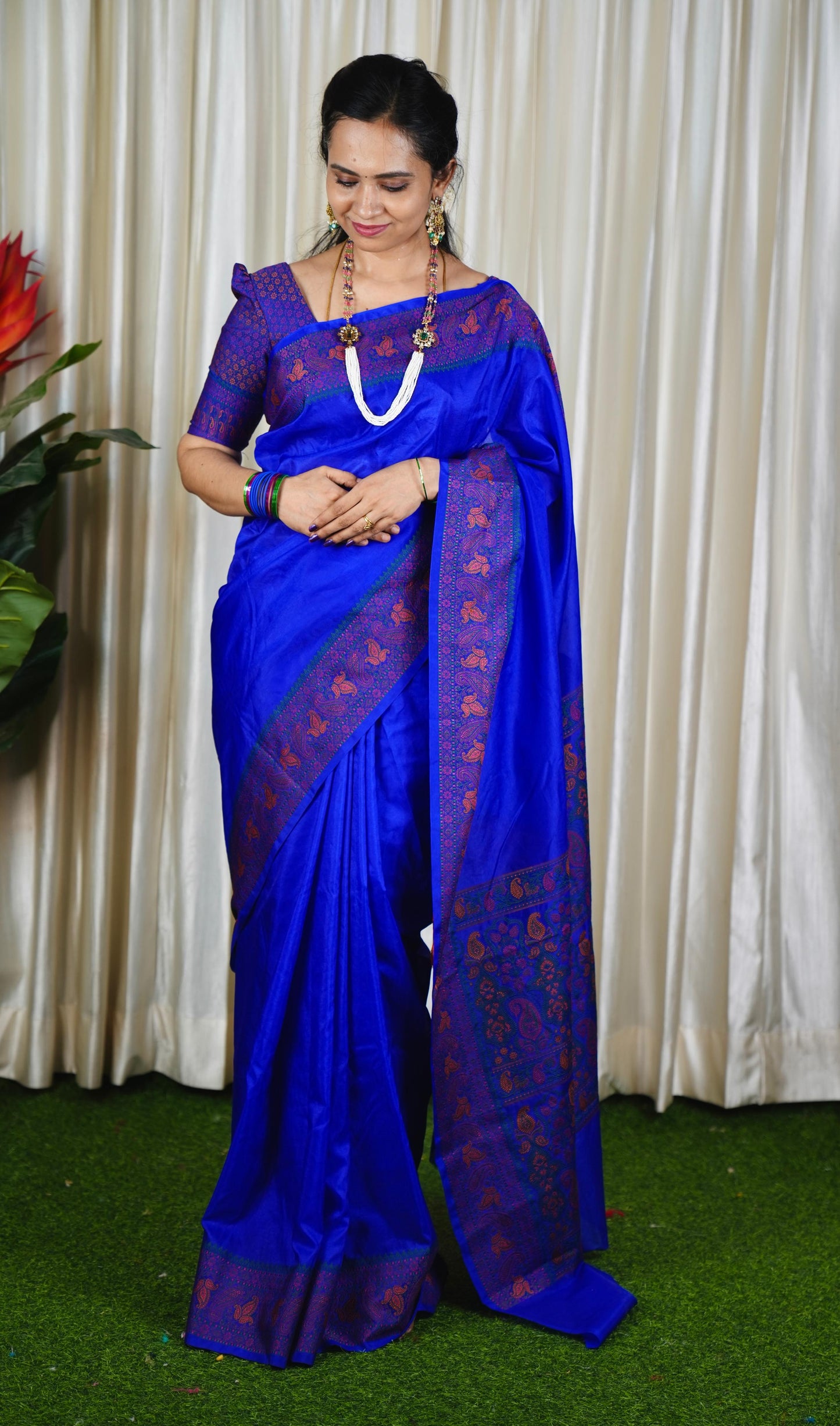 Warm Silk With Embroidery Border 🥳🥰