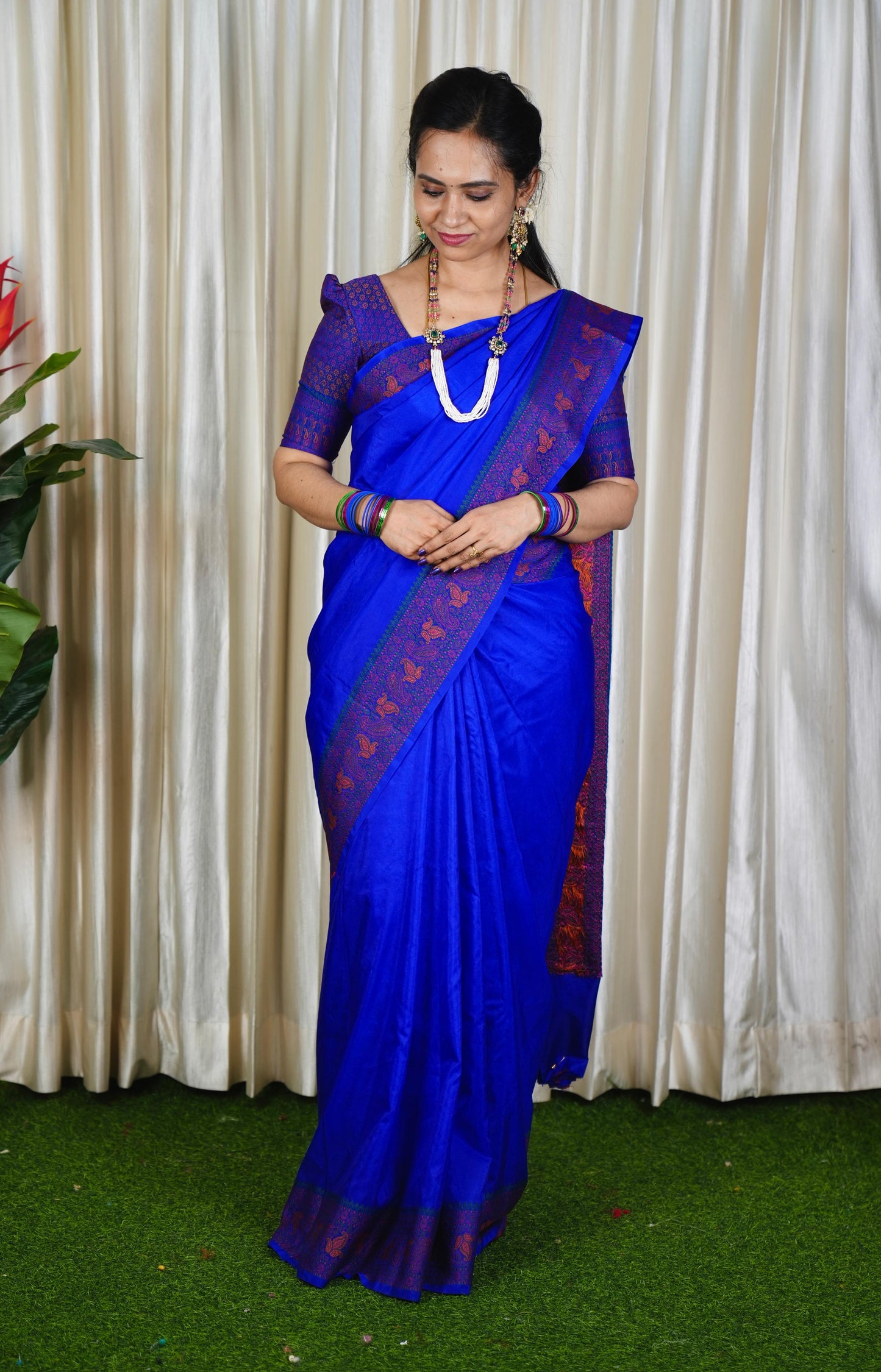 Warm Silk With Embroidery Border 🥳🥰