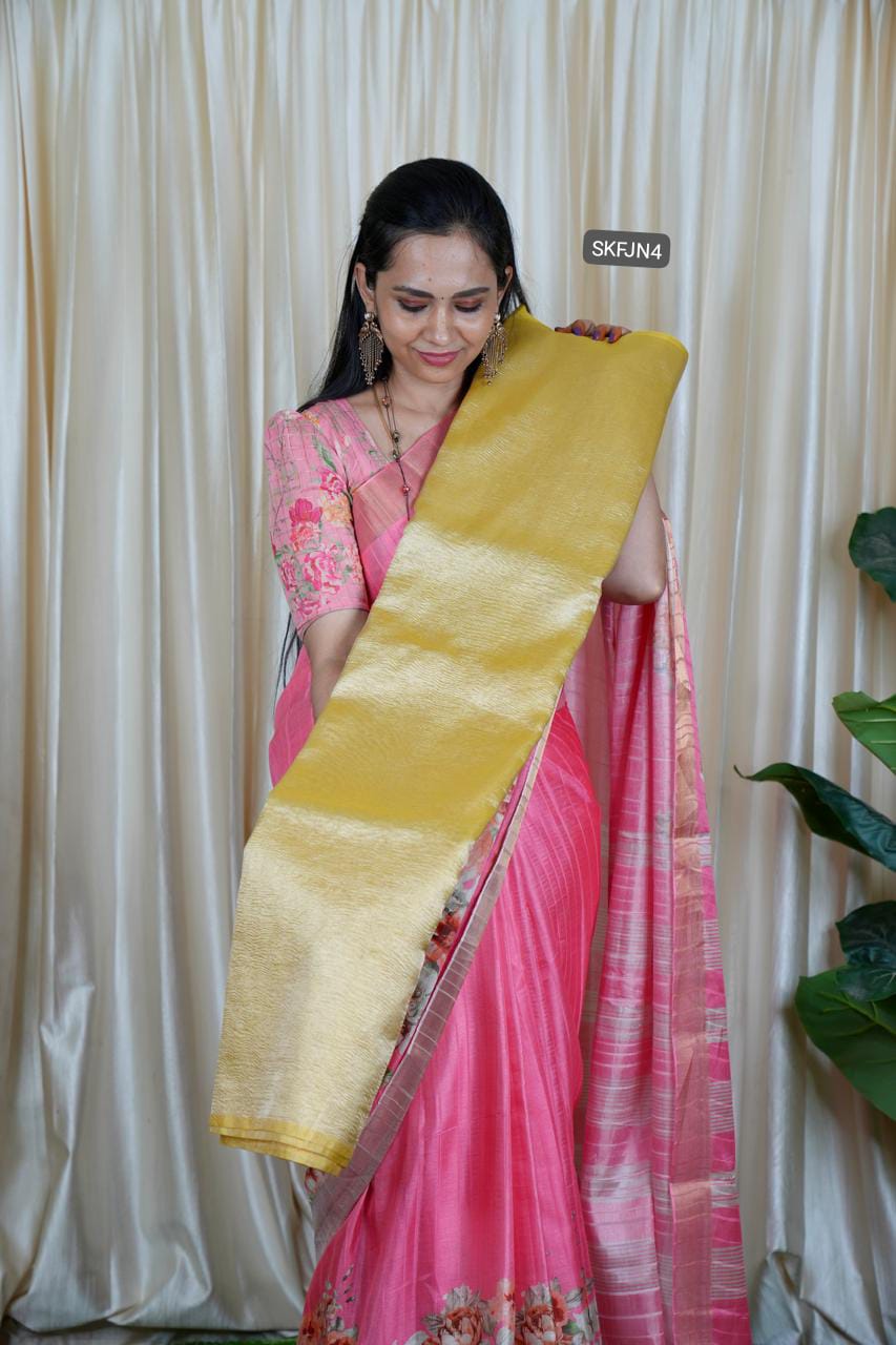 Borderless crushed tissue saree😎🥰 offer