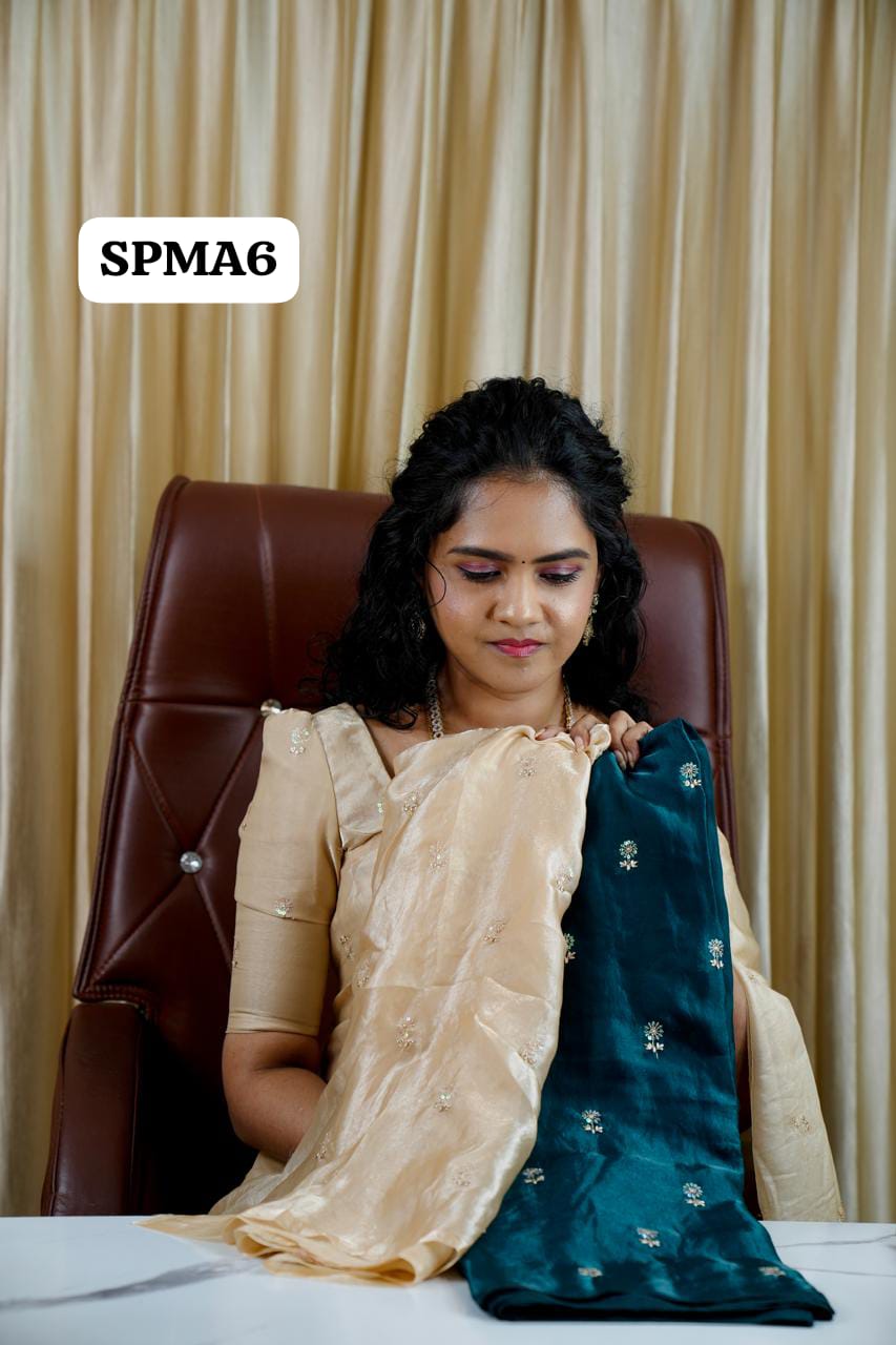 Space silk saree with contrast blouse🥰 🥳